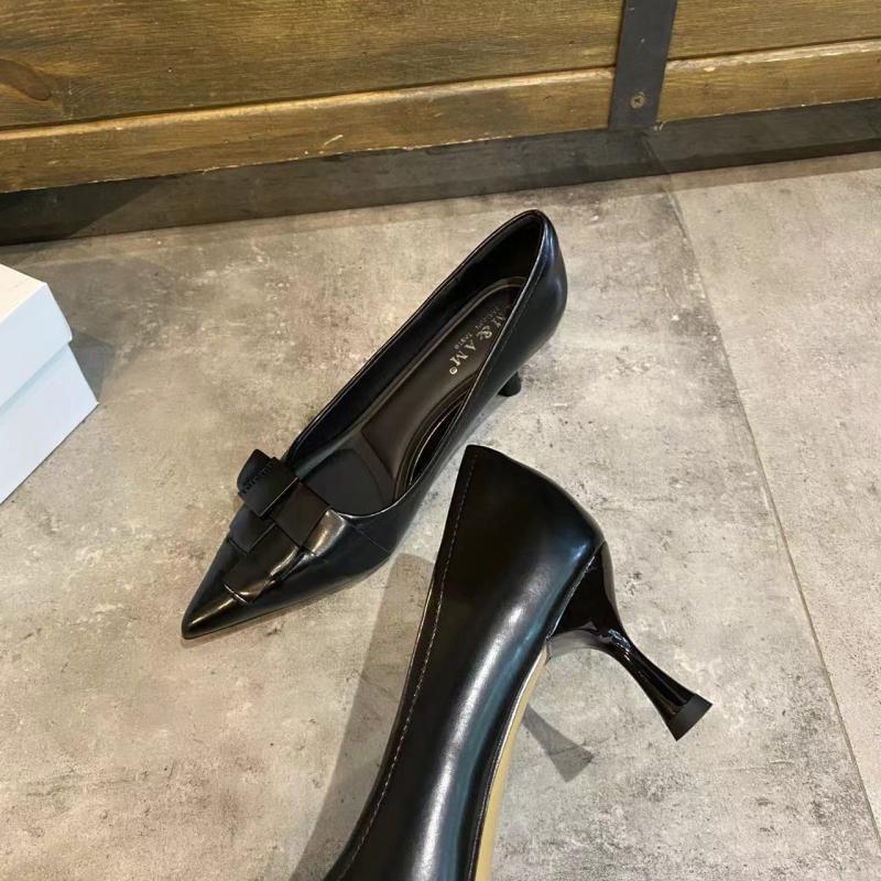 Pointed Toe High Heel Pumps Product Image