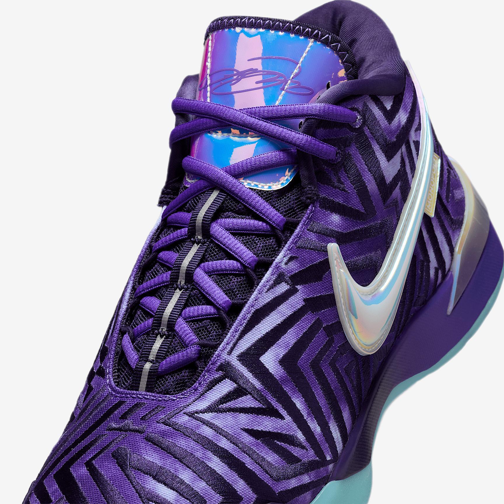 LeBron NXXT Genisus QS Basketball Shoes Product Image
