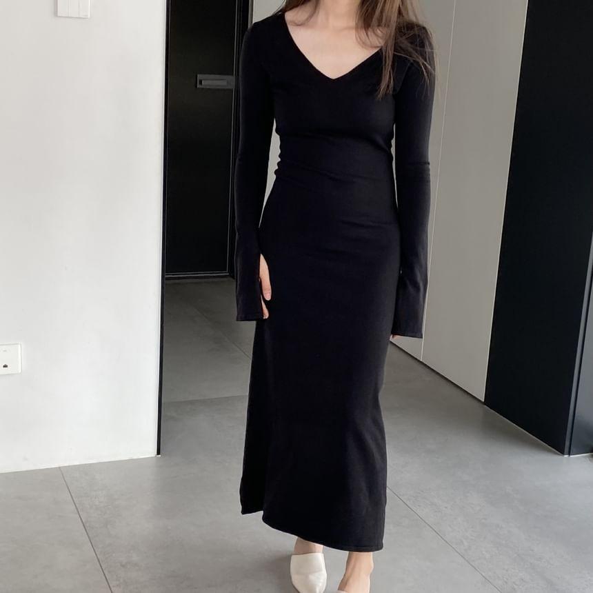 Flared-Sleeve V-Neck Plain Midi Sheath Dress Product Image