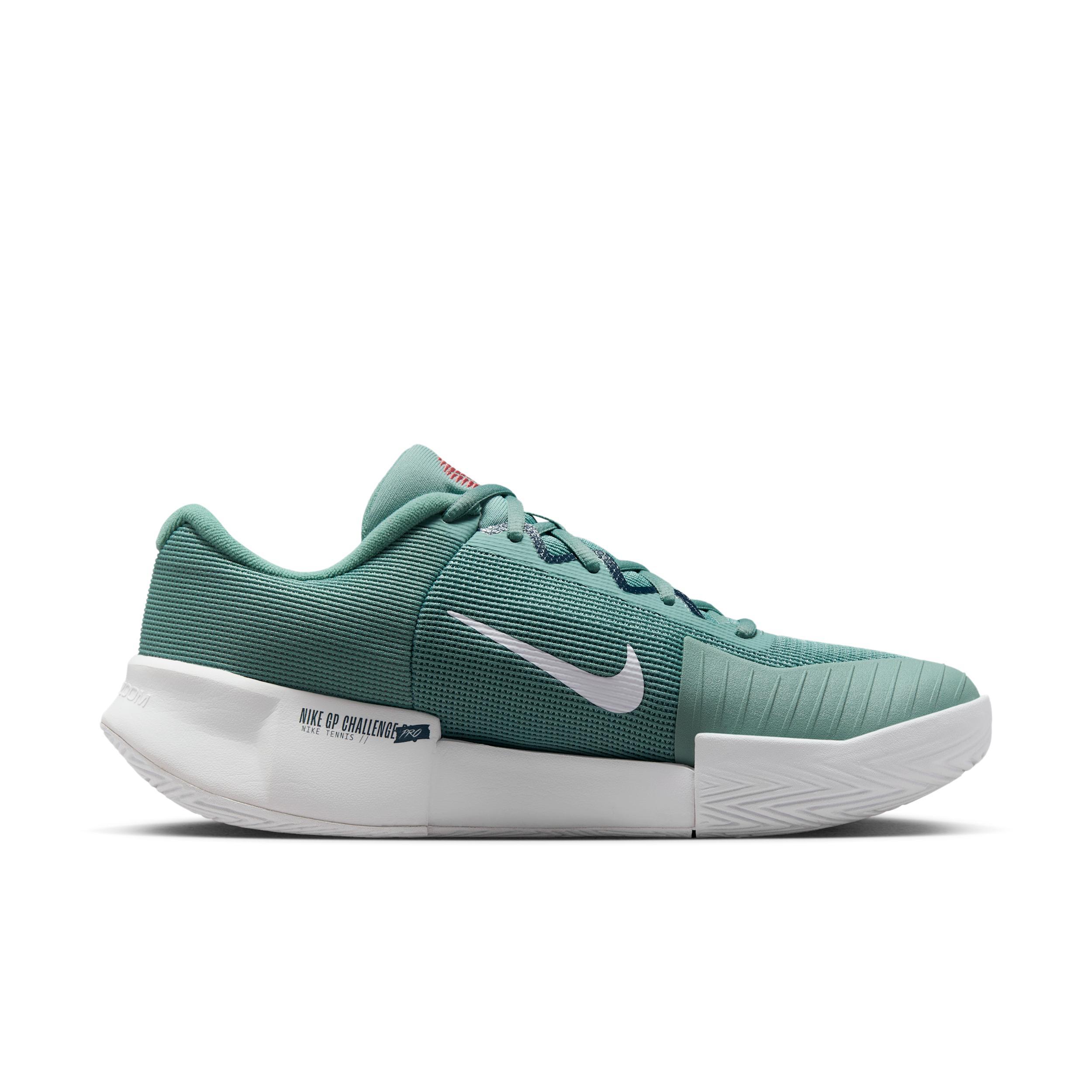 Nike Men's GP Challenge Pro Hard Court Tennis Shoes Product Image