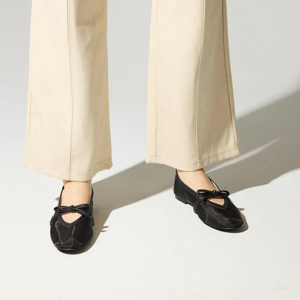 Yosi Samra Savannah Flat Product Image