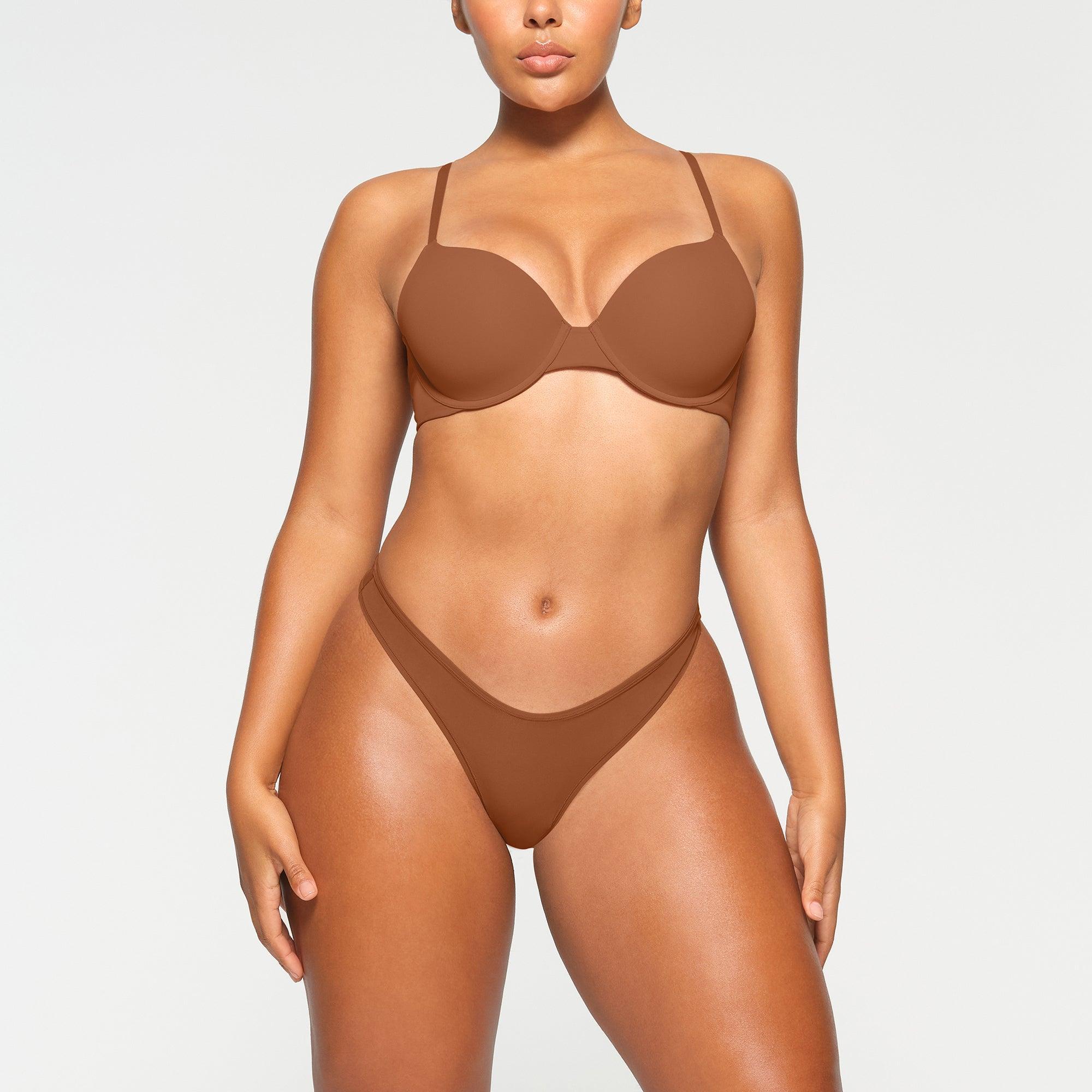 FITS EVERYBODY T-SHIRT BRA | BRONZE Product Image