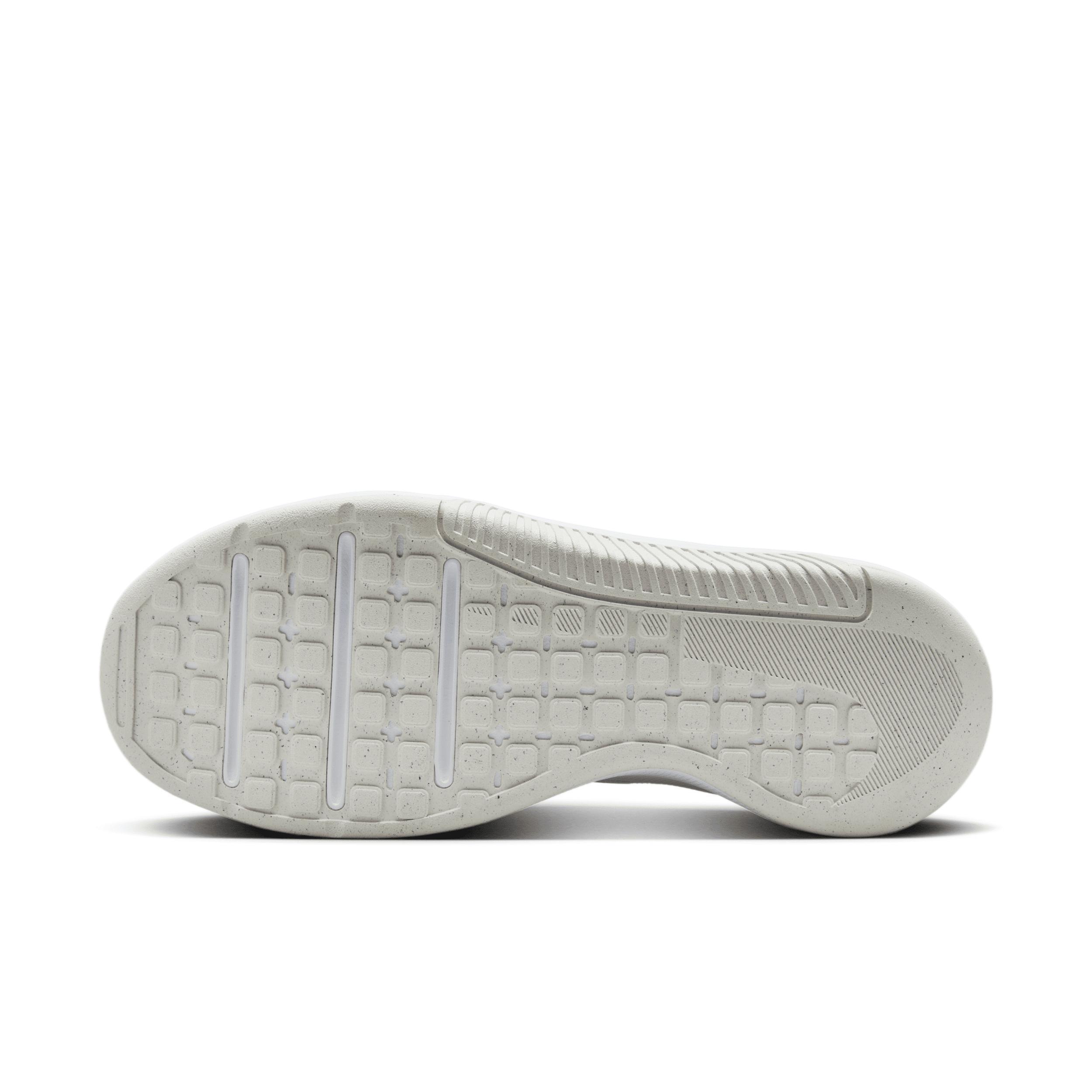 Nike MC Trainer 3 Women's Workout Shoes, Size: 7, White Product Image