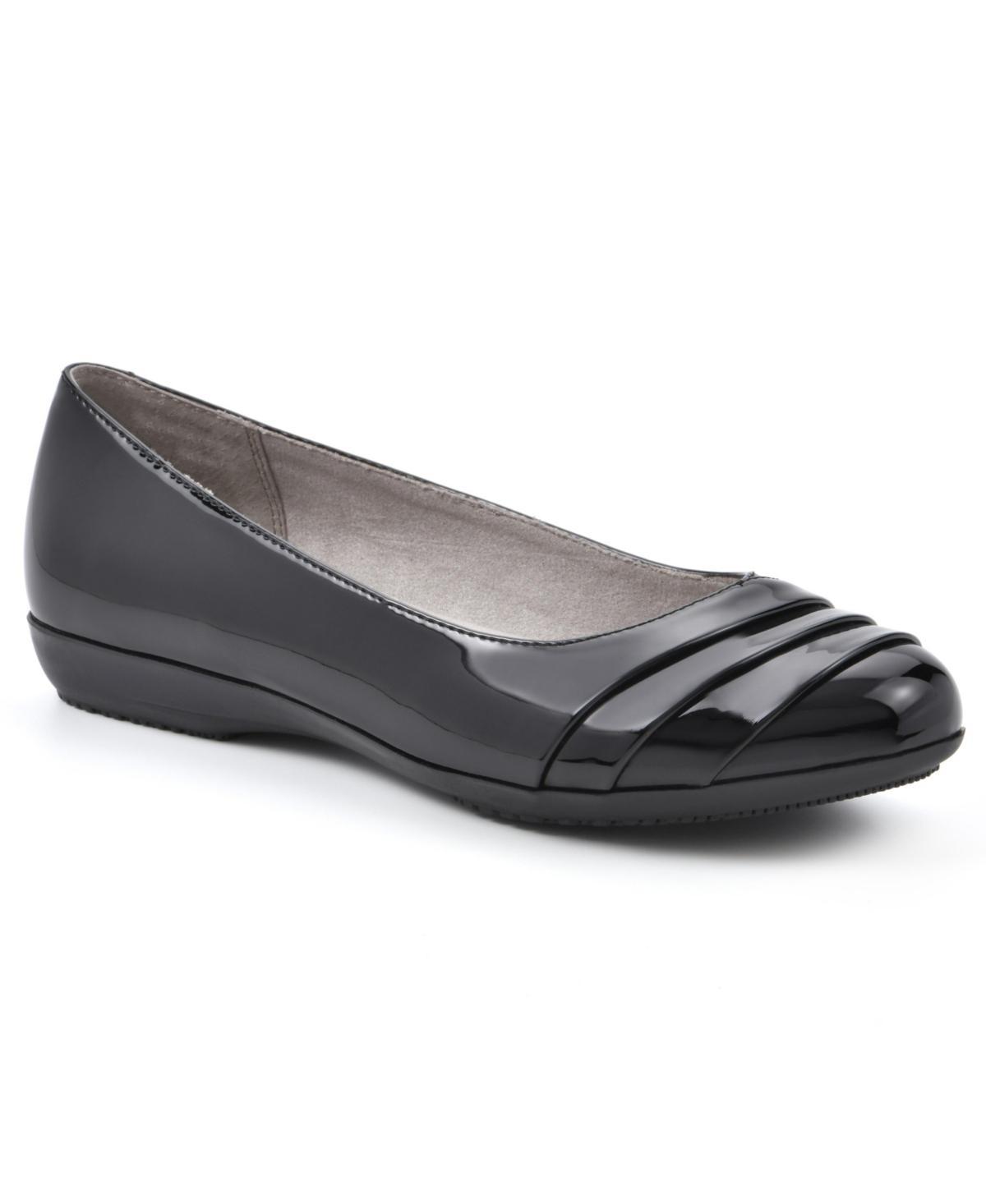 Cliffs by White Mountain Clara Women's Ballet Flats, Size: 8 Wide, Silver Glitter Fabric Product Image