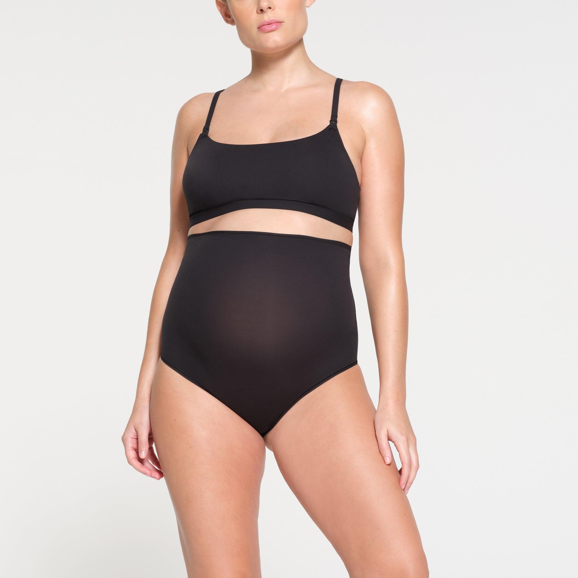 FITS EVERYBODY MATERNITY NURSING SCOOP BRALETTE | ONYX Product Image