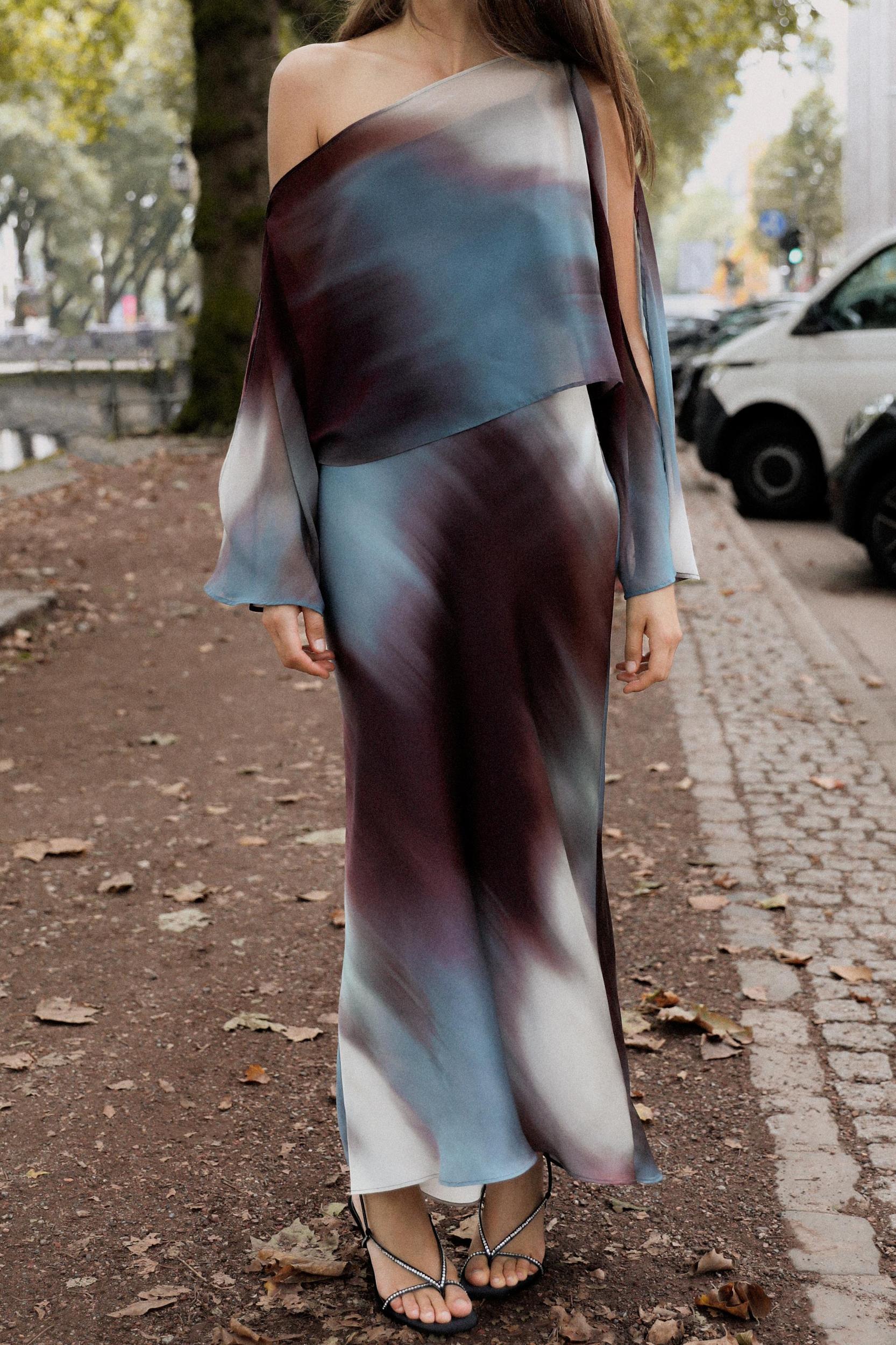 SATIN EFFECT PRINT DRESS Product Image