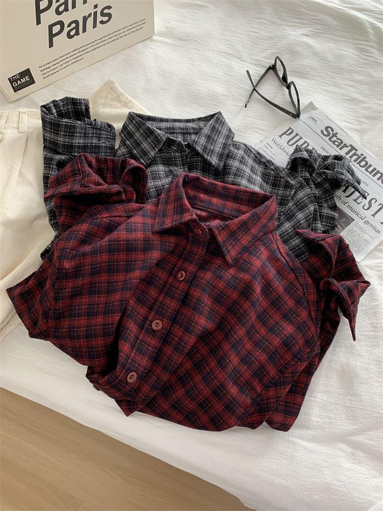 Long Sleeve Collared Plaid Shirt Product Image
