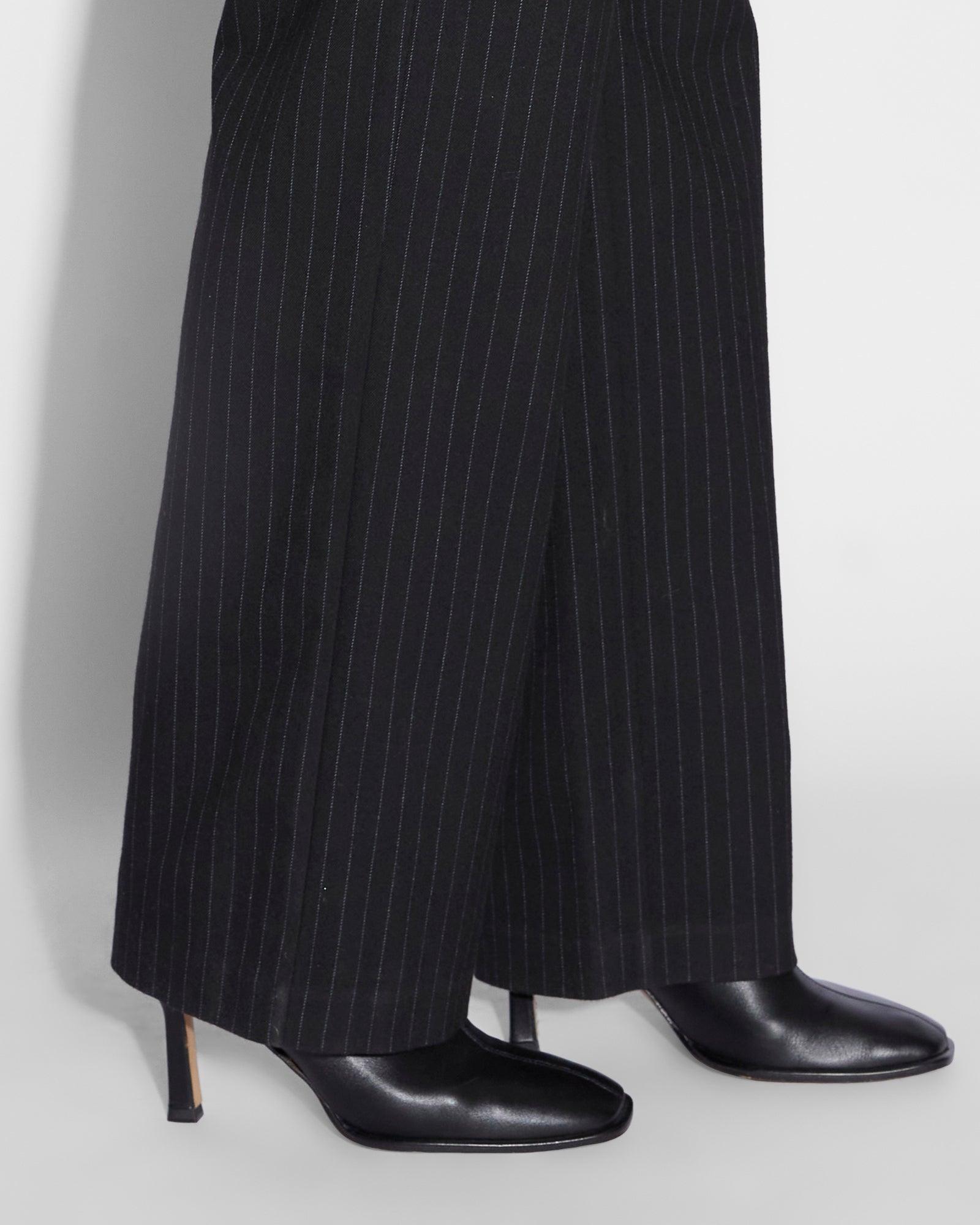 DETTACHED TROUSER KLASSIC Female Product Image