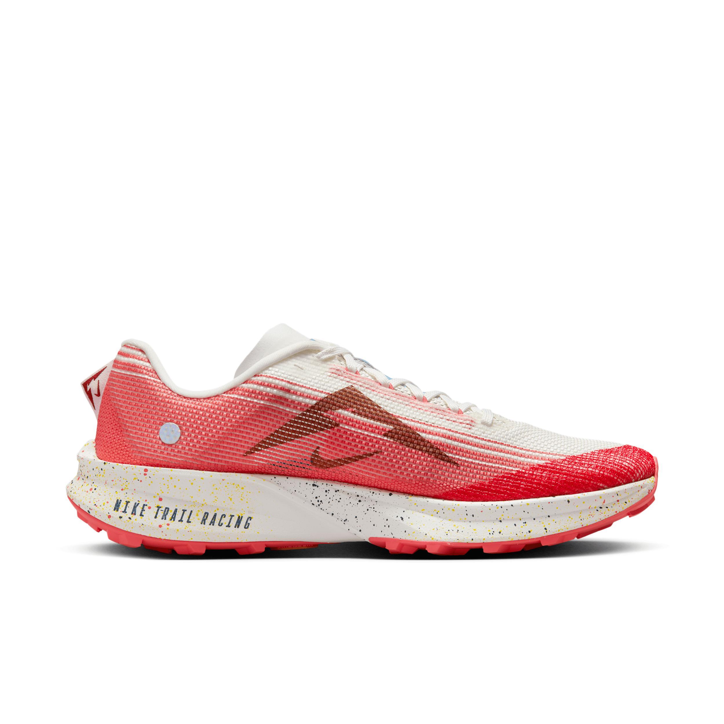 Nike Men's Kiger 10 Trail Running Shoes Product Image