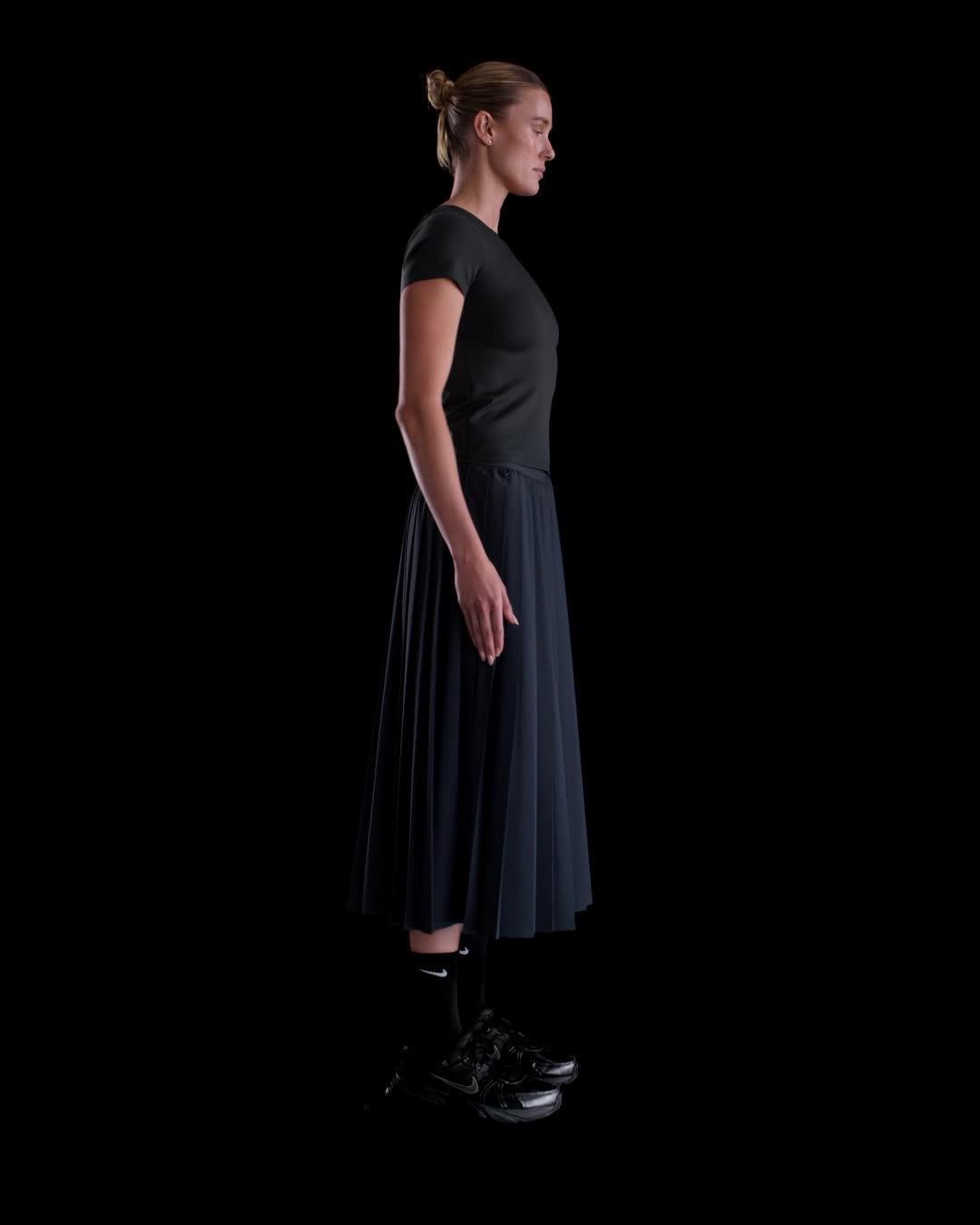 Nike Women's Trail Dri-FIT Short-Sleeve Running Top Product Image