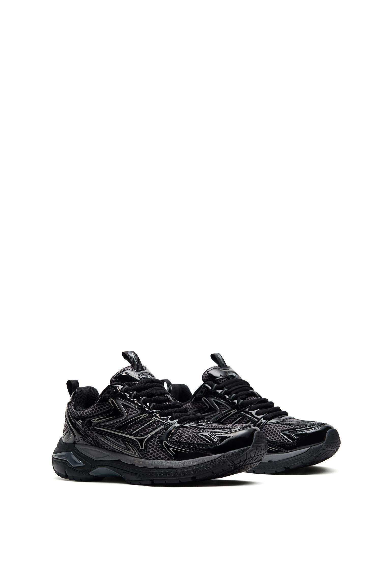 Sneakers Often02 Product Image