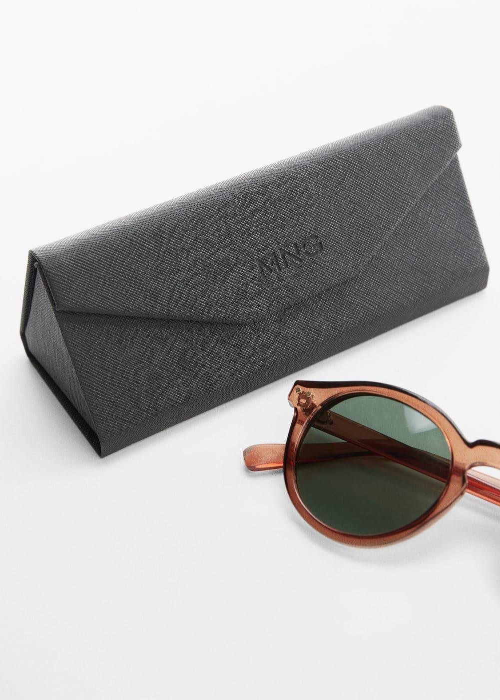 Ray-Ban Elliot Kids Sunglasses Frame Grey Lenses Product Image