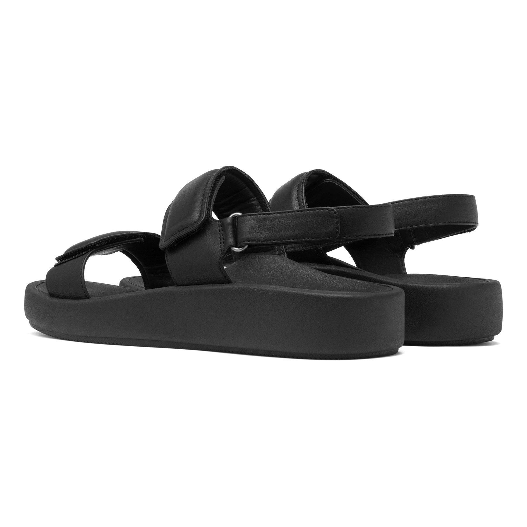 Paseo Sandal Product Image