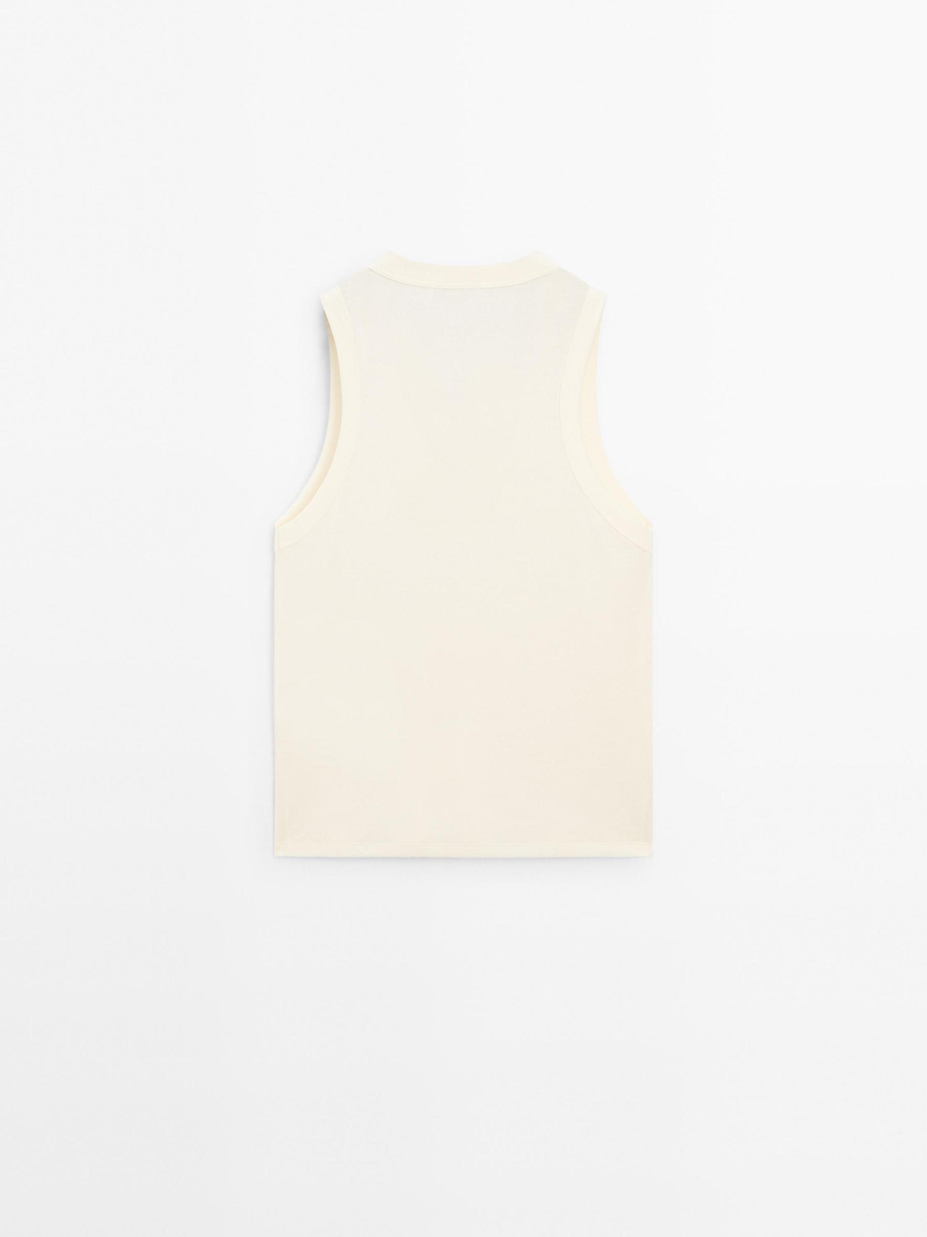 Mercerised cotton V-neck T-shirt Product Image
