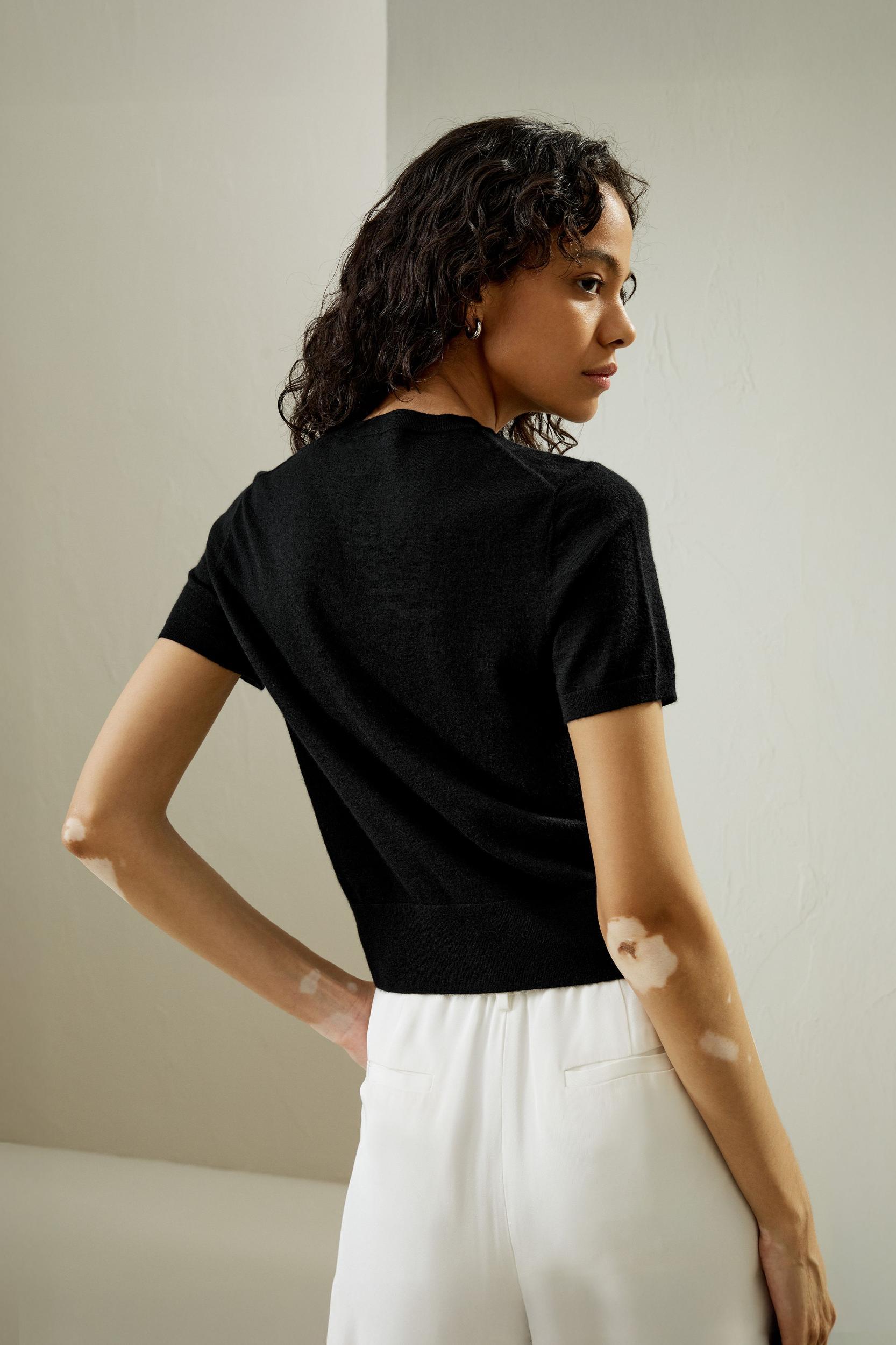 Cashmere Round Neck Sweater Product Image