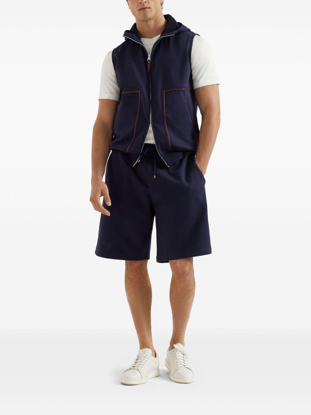 hooded vest Product Image