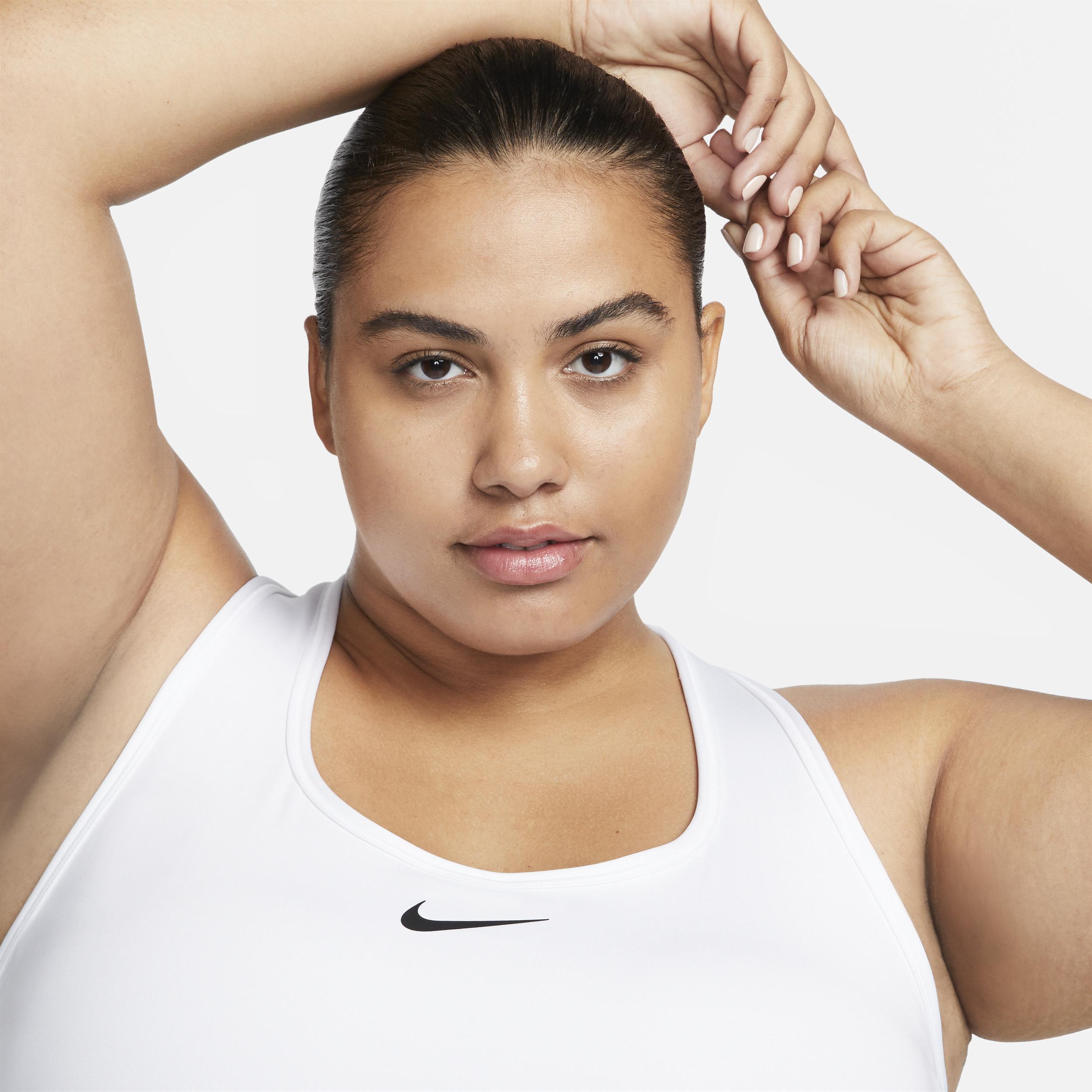 Nike Women's Swoosh Medium Support Padded Sports Bra (Plus Size) Product Image