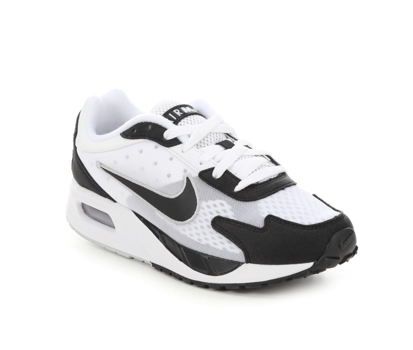 Women's Nike Air Max Solo Sneakers Product Image