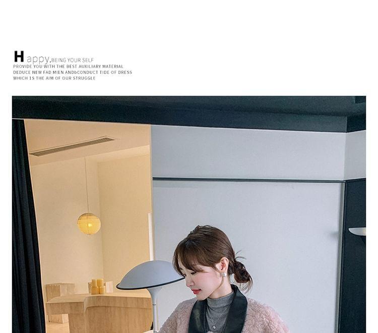 Plain Contrast Trim Faux Leather Panel Faux Shearling Single-Breasted Jacket Product Image