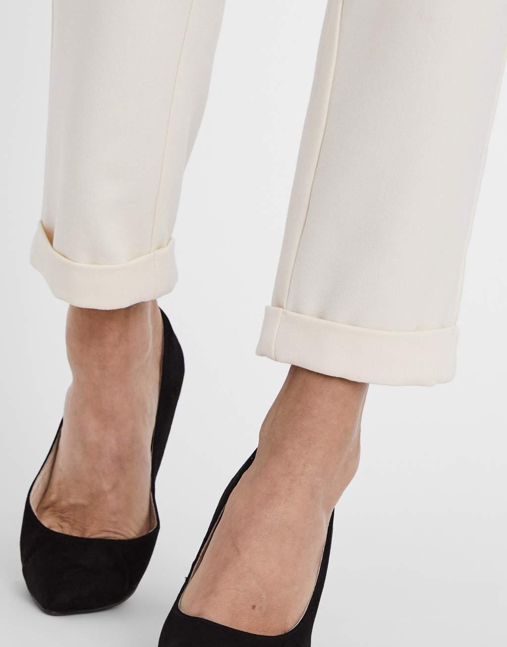 Vero Moda straight leg pants in cream Product Image