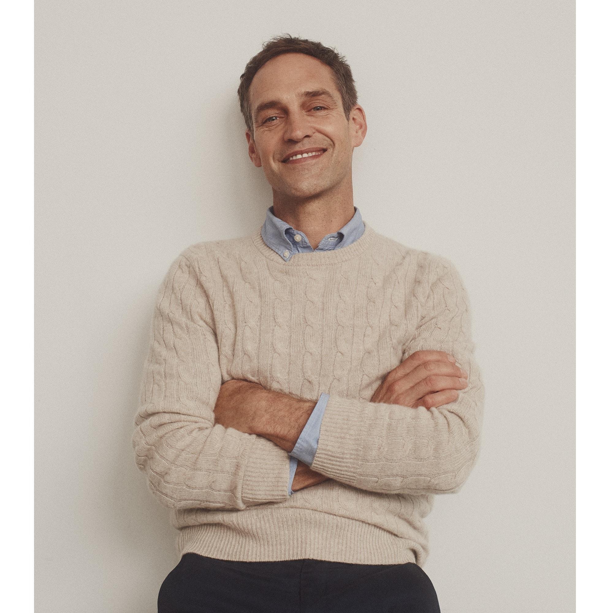 Cashmere cable-knit sweater Product Image
