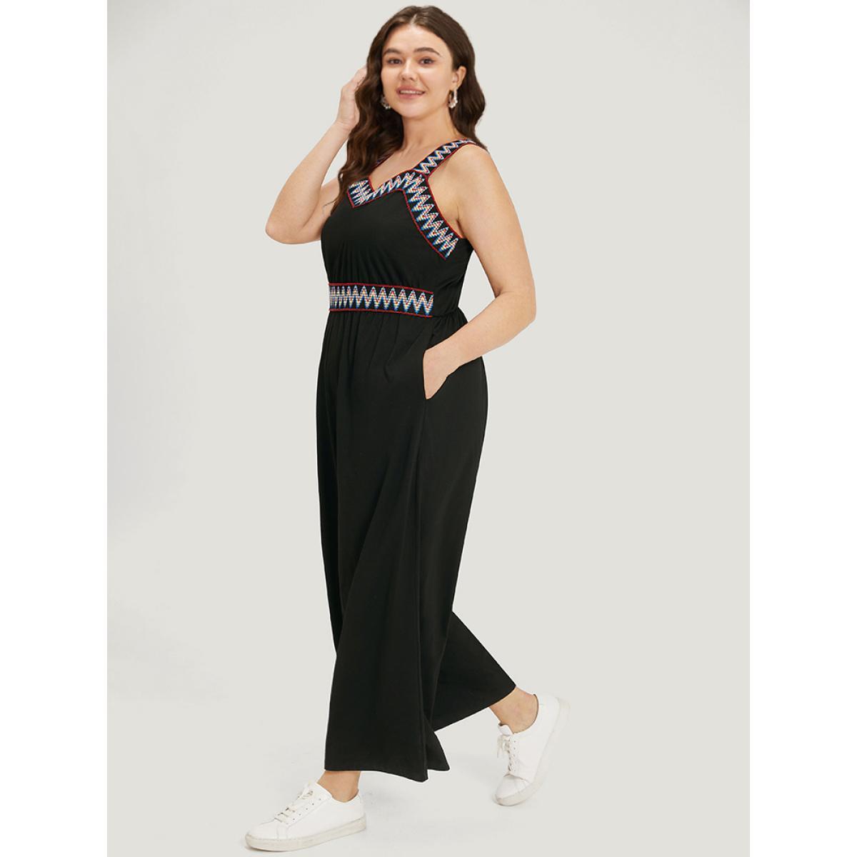 Plus Size Black Contrast Trim Pocket Patchwork Cami Jumpsuit Women Casual Sleeveless Spaghetti Strap Dailywear Loose Jumpsuits BloomChic 26/4X Product Image