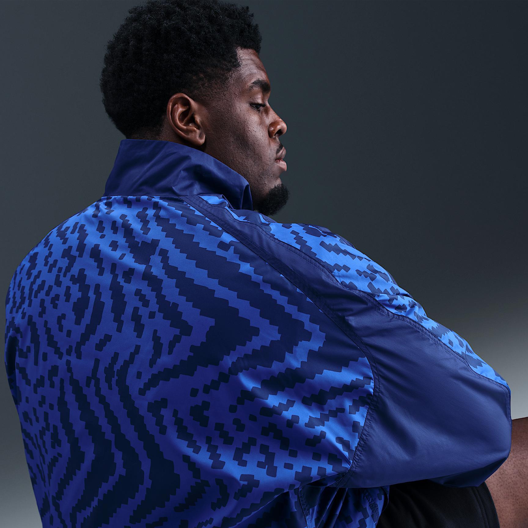 Nike Air Men's Half-Zip Jacket Product Image