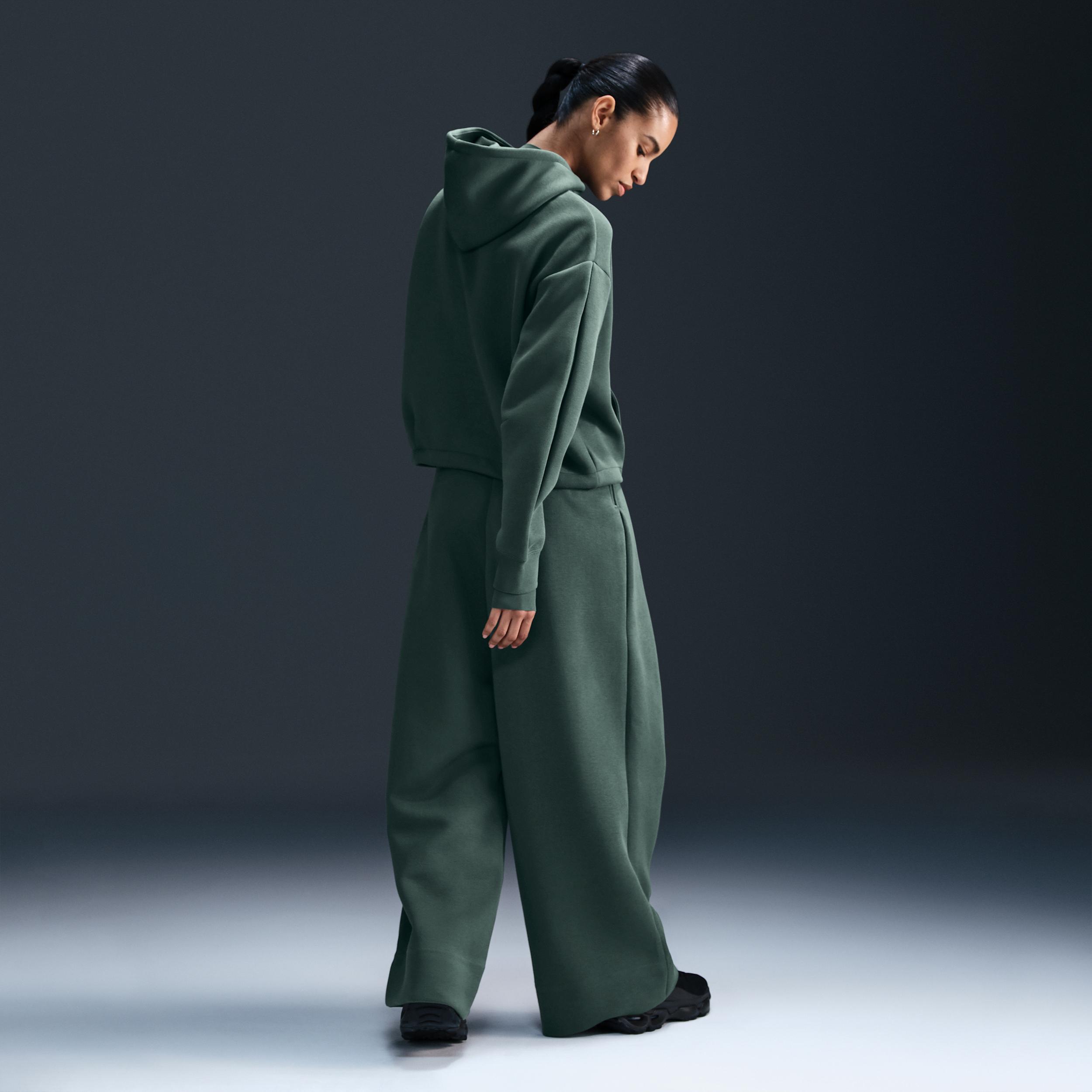 Nike Sportswear Tech Fleece Women's Oversized Hoodie Product Image