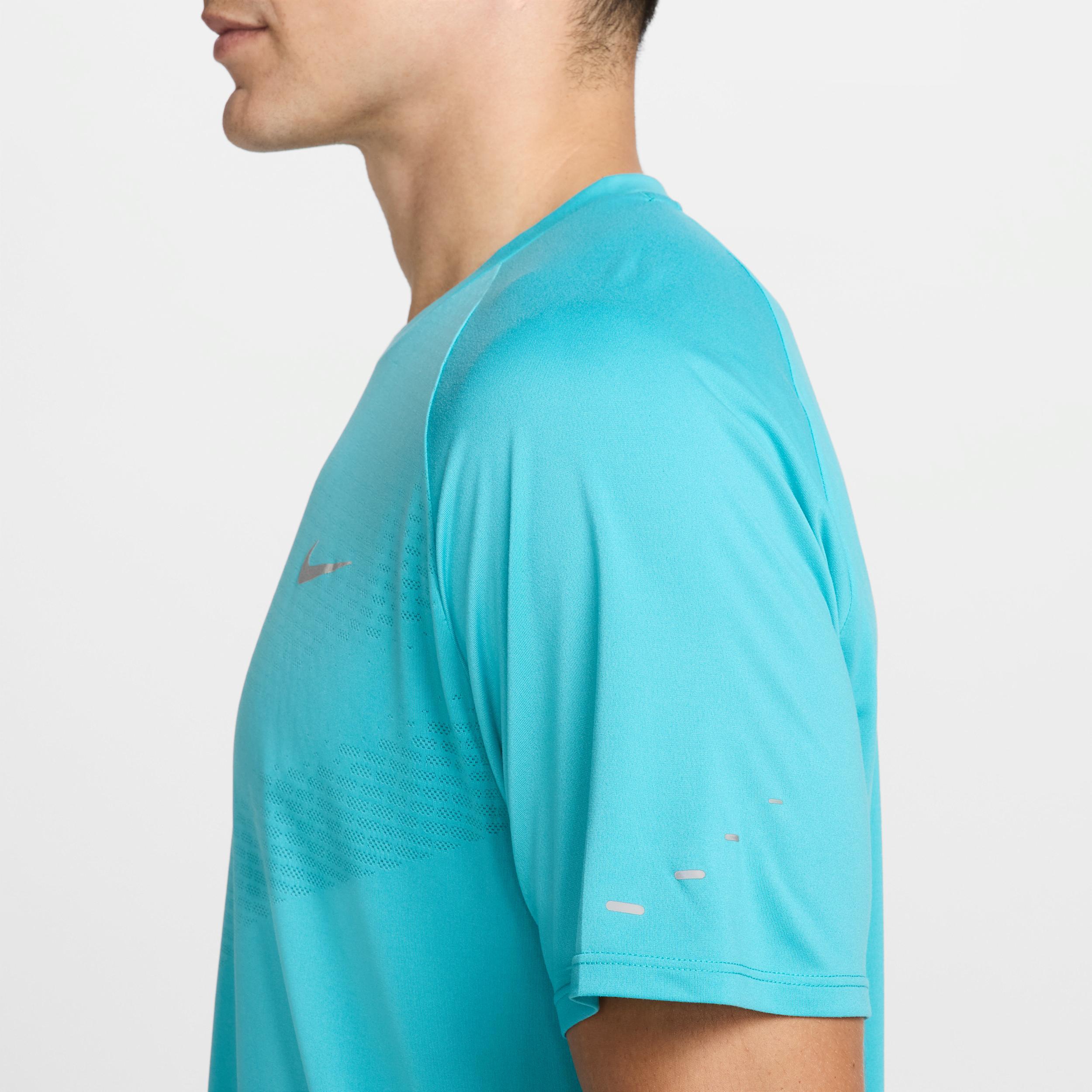 Nike Men's Stride Dri-FIT ADV Short-Sleeve Running Top Product Image