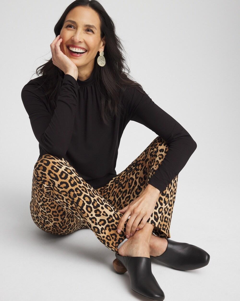 Micke Neck Banded Hem Top Product Image