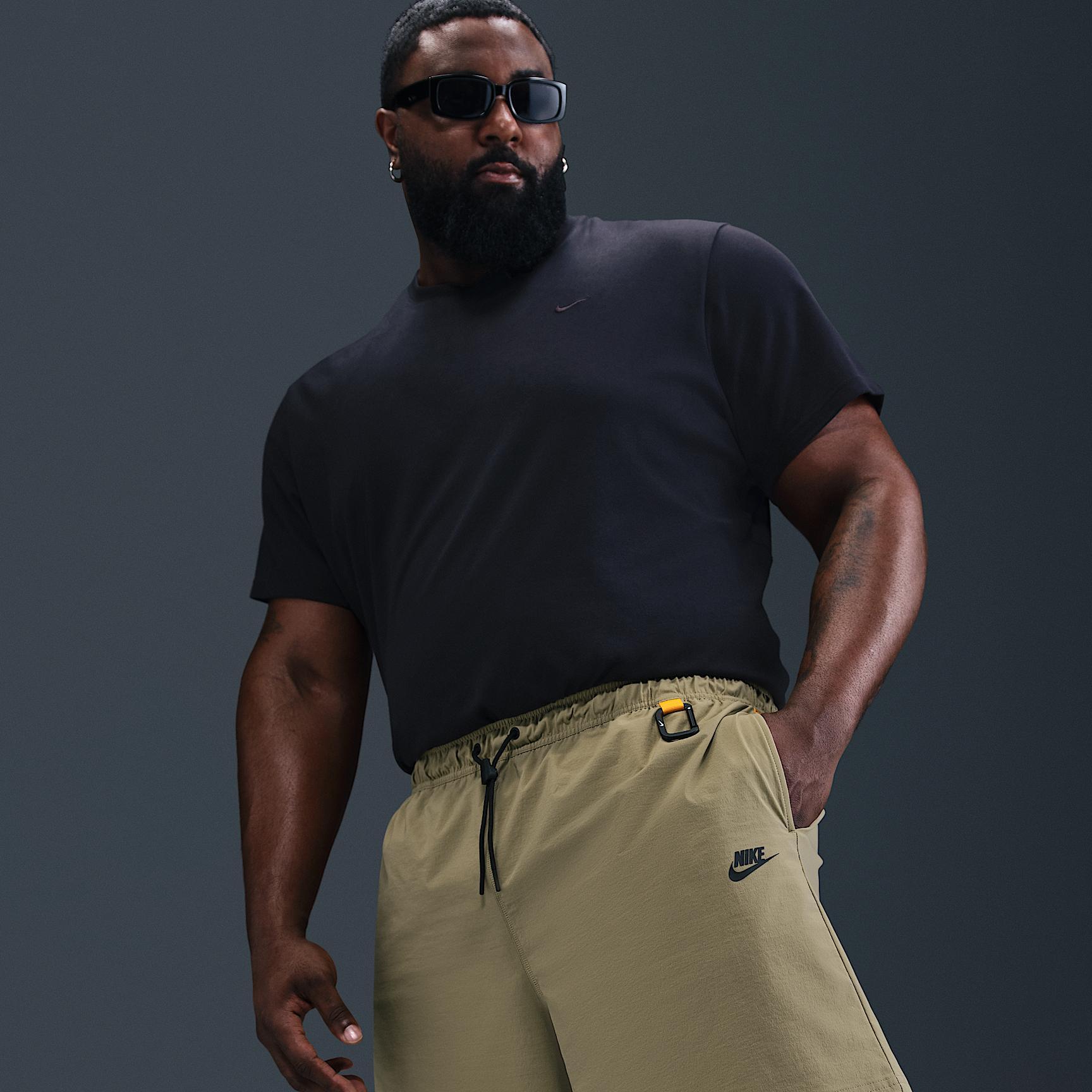Nike Tech Men's Woven Shorts Product Image