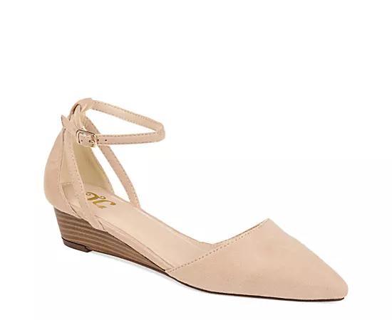 Journee Collection Womens Arkie Pump Product Image