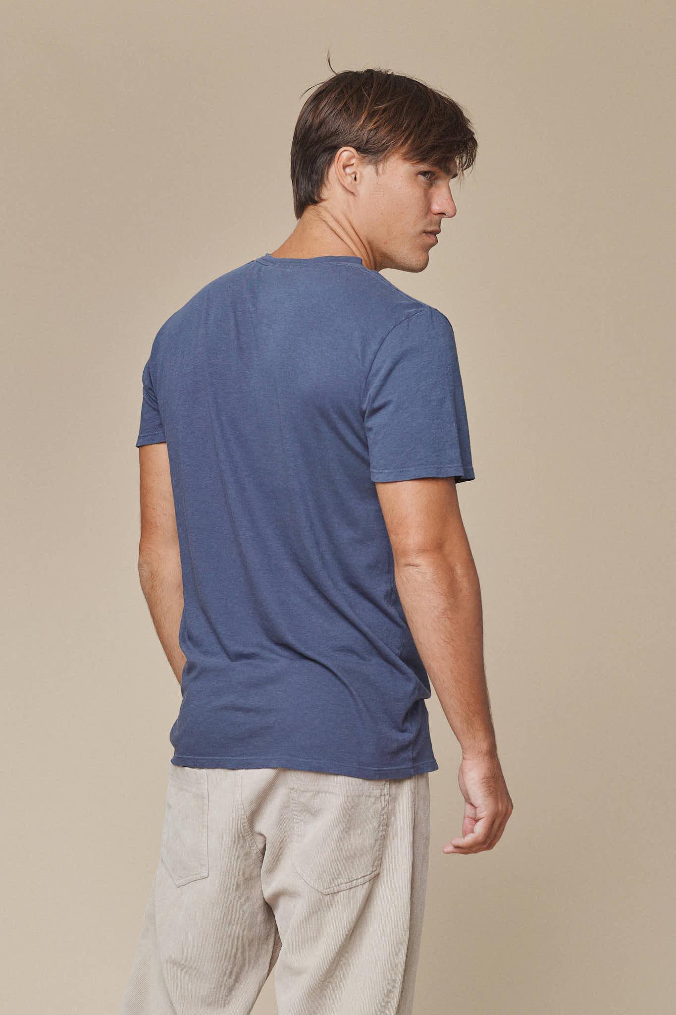 Basic Tee Male Product Image