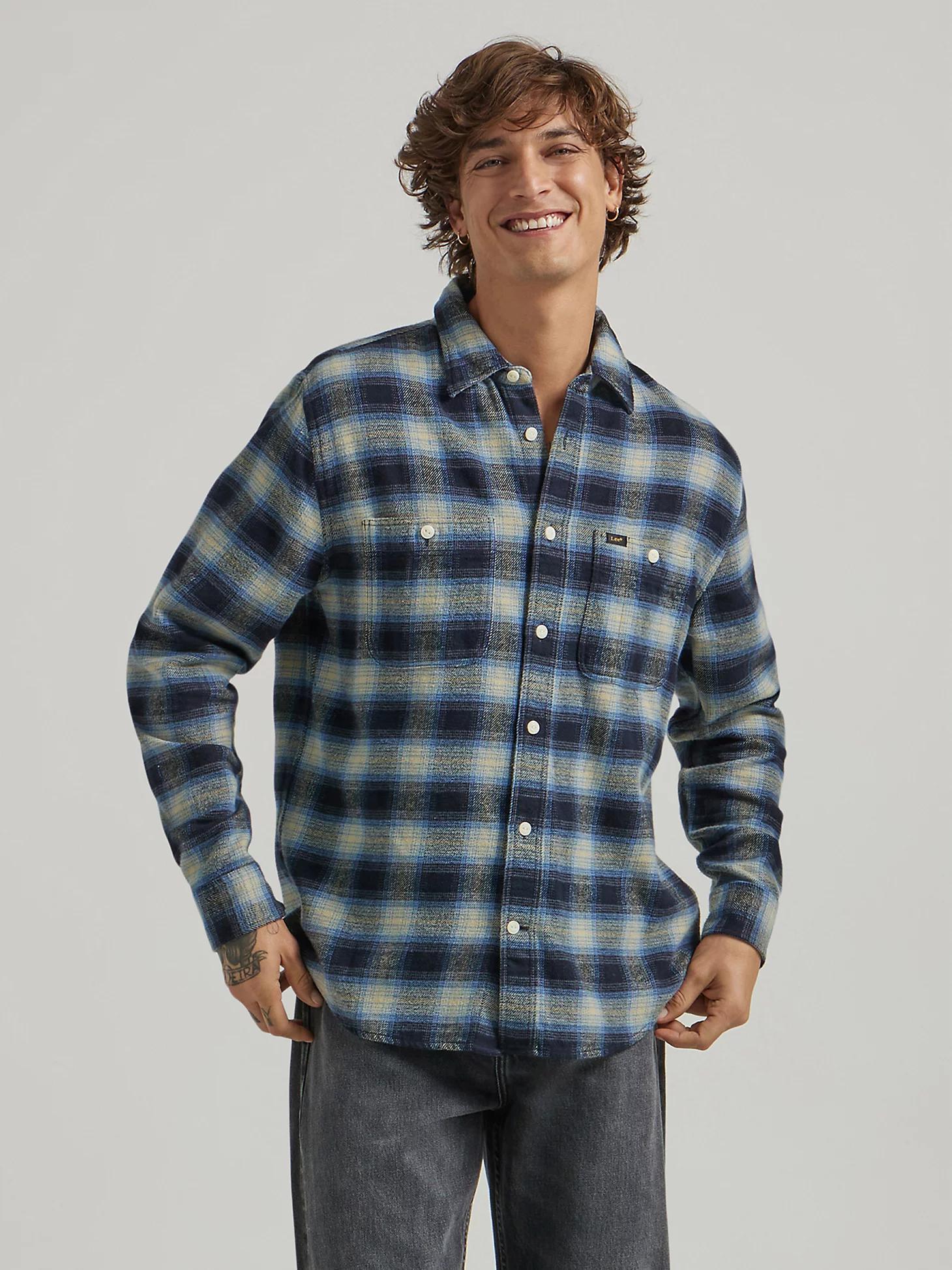 Men's Relaxed Fit 2.0 Worker Shirt | Men's Tops & Tees | Lee® Product Image