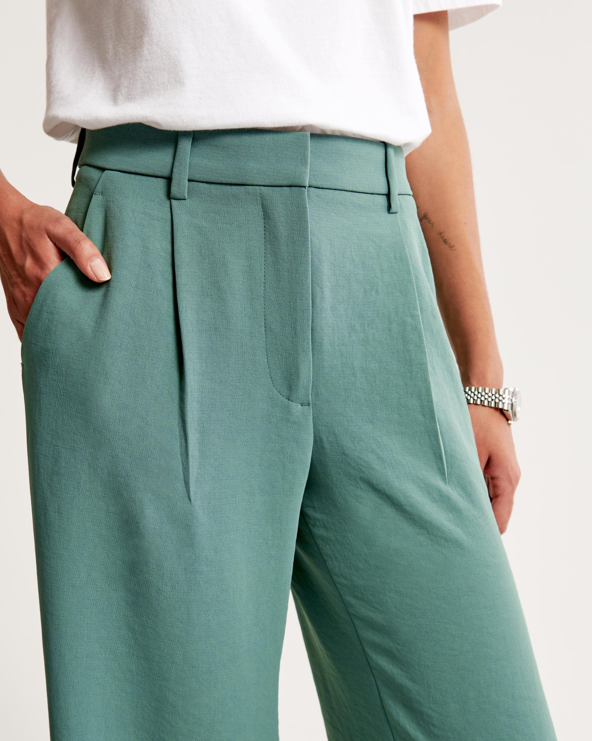 A&F Harper Tailored Premium Crepe Pant Product Image