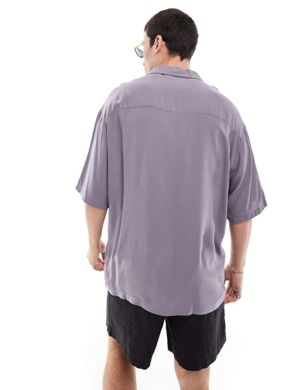 ASOS DESIGN 90s oversized revere collar viscose shirt in slate gray Product Image