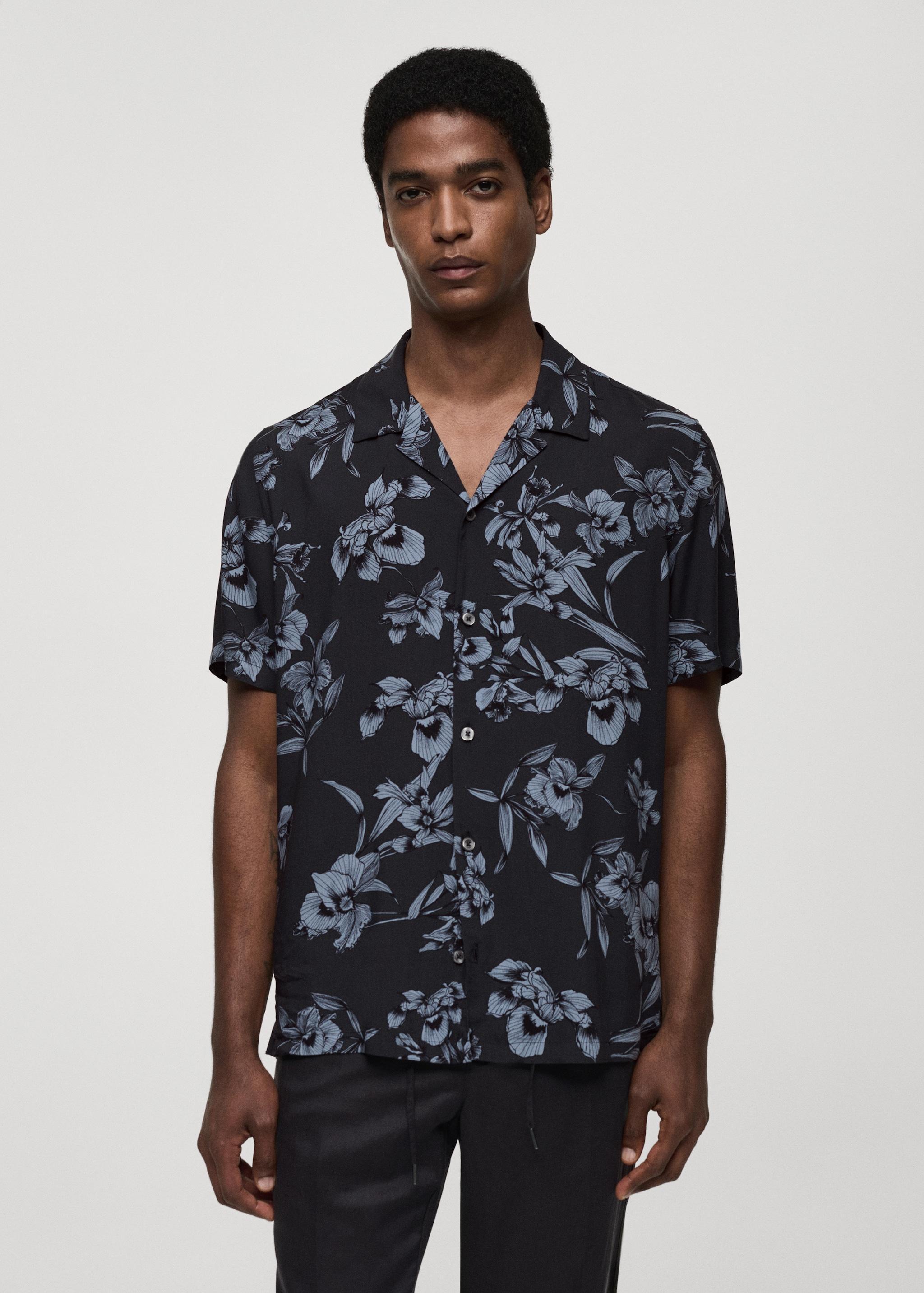 Flowy Hawaiian-print shirt - Men | MANGO USA Product Image