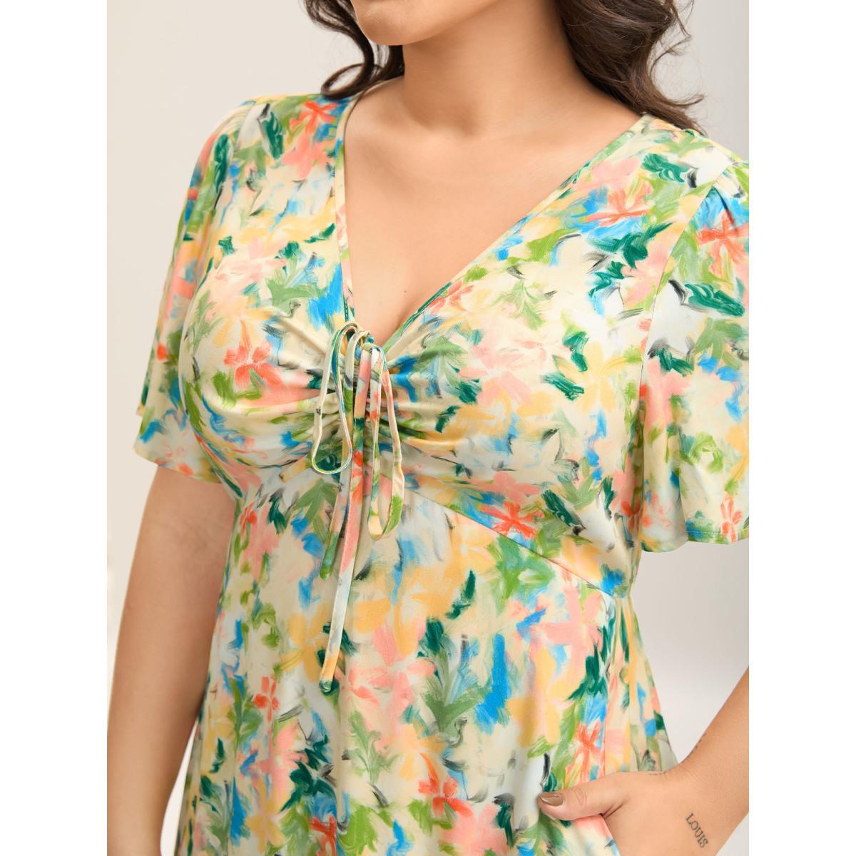 Plus Size Floral Print Cinched Bust Tiered Maxi Dress Multicolor Women V-neck Short sleeve Curvy BloomChic 26/4X Product Image