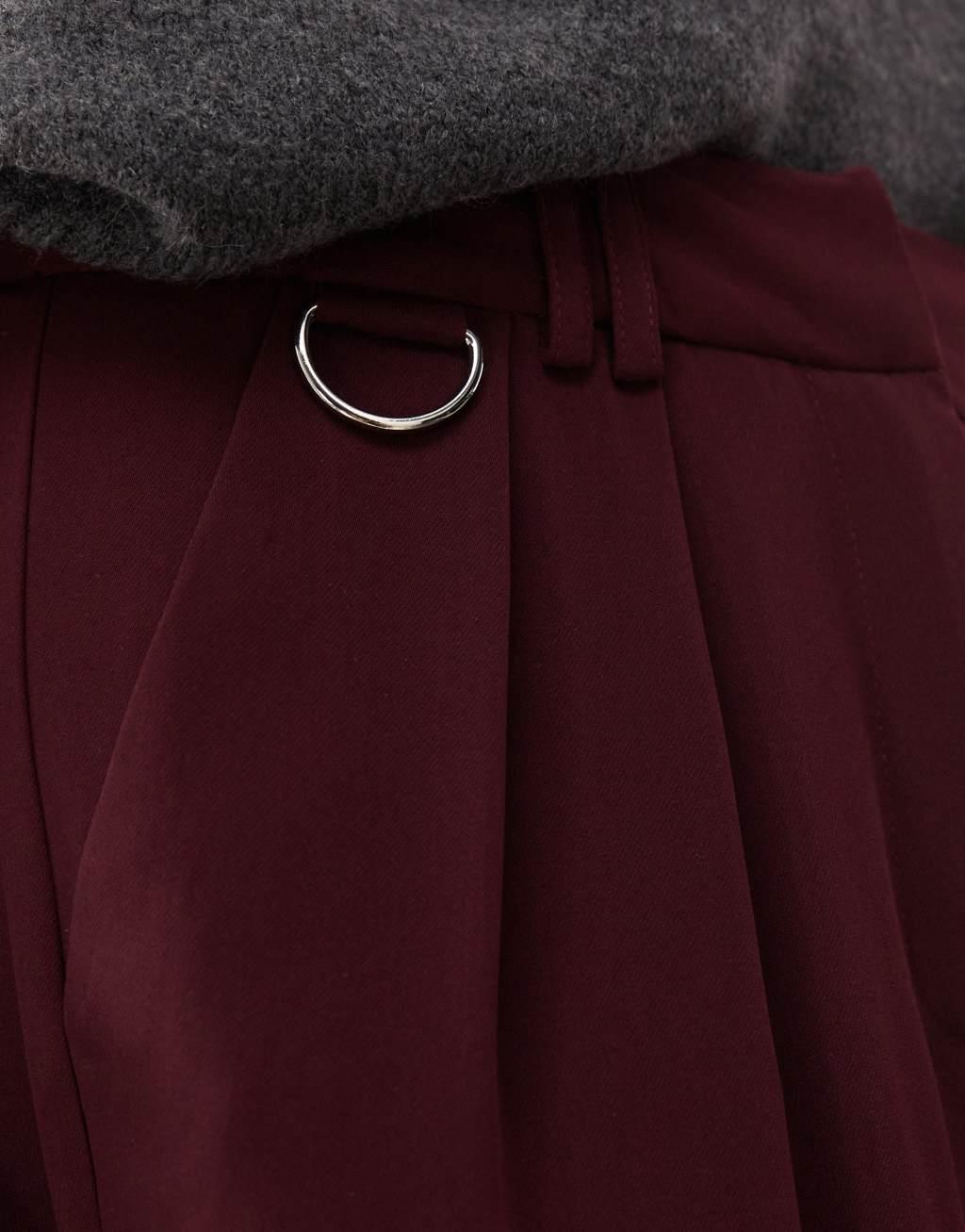COLLUSION tailored wide leg pants in burgundy Product Image