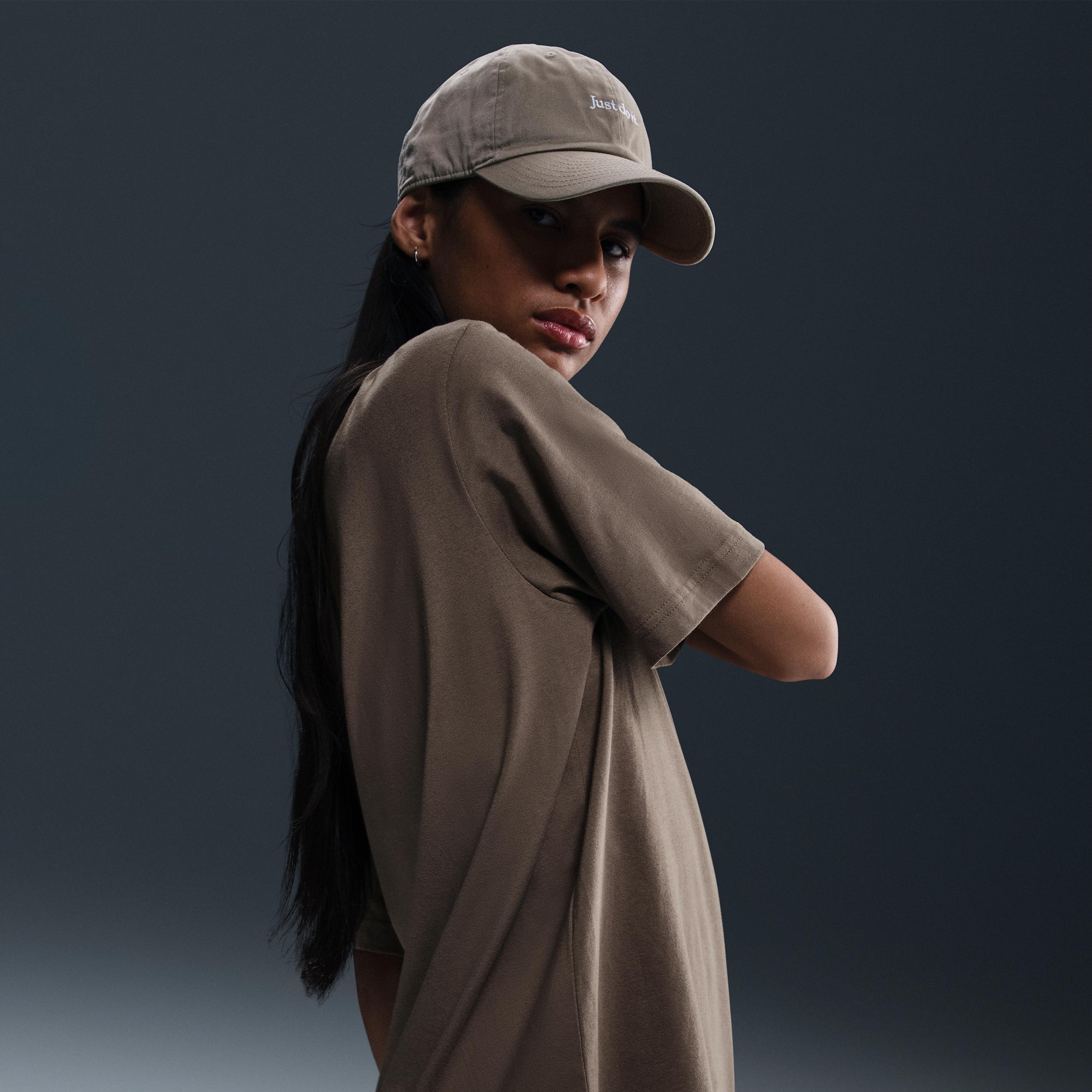 Nike Sportswear Essential Women's T-Shirt Product Image
