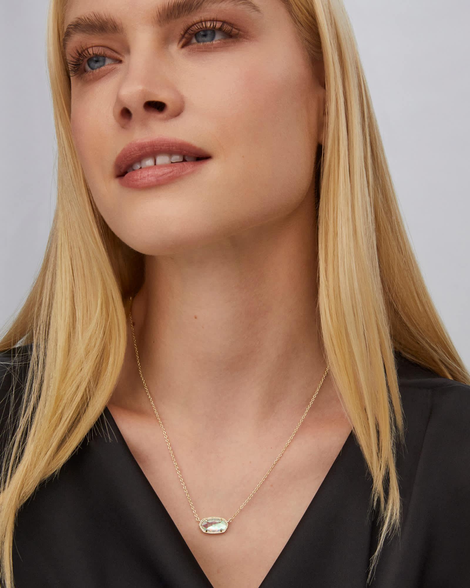 Elisa Gold Short Pendant Necklace Product Image