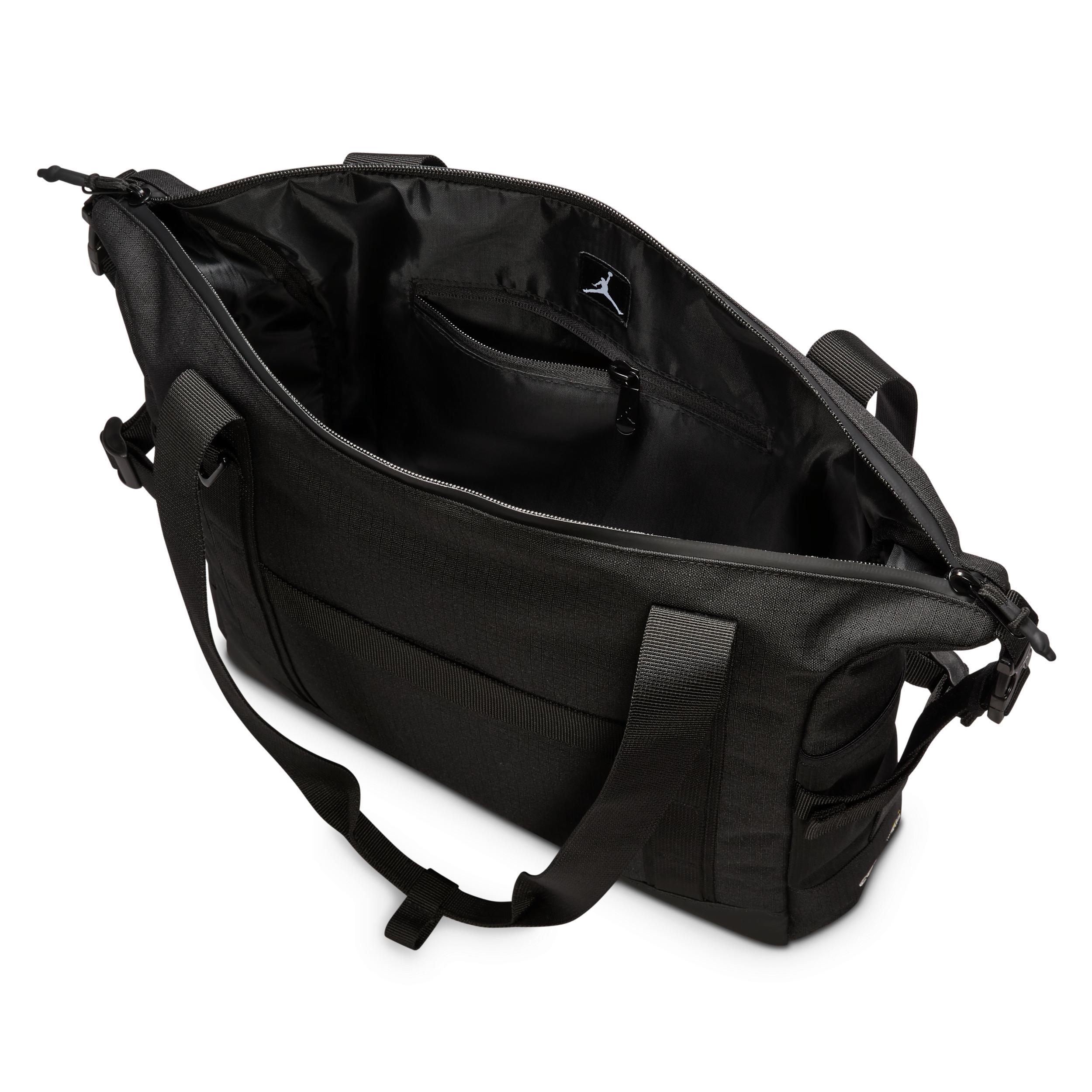 Jordan Tote Bag (40L) Product Image