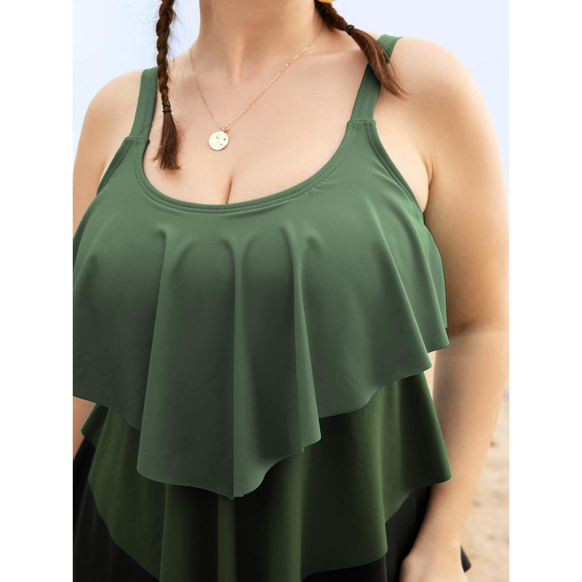 Plus Size Colorblock Contrast Ruffle Layered Hem Tankini Top Women's Swimwear Moss Beach Non High stretch Bodycon U-neck Curve Swim Tops BloomChic 18-20/2X Product Image