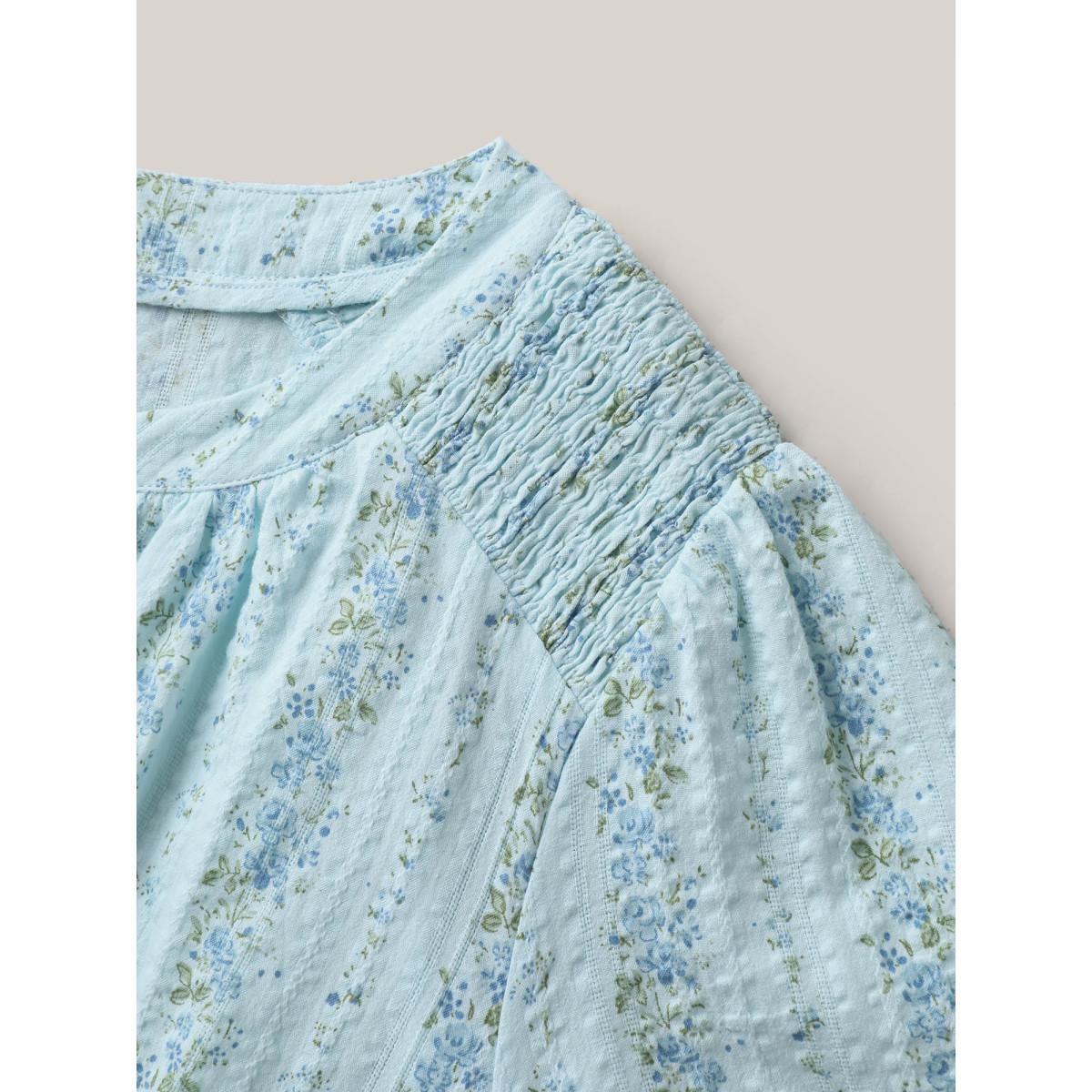 Plus Size LightBlue Cotton Floral Print Notched Collar Blouse Women Short sleeve Flat collar Everyday-Elegant Blouses BloomChic 22-24/3X Product Image