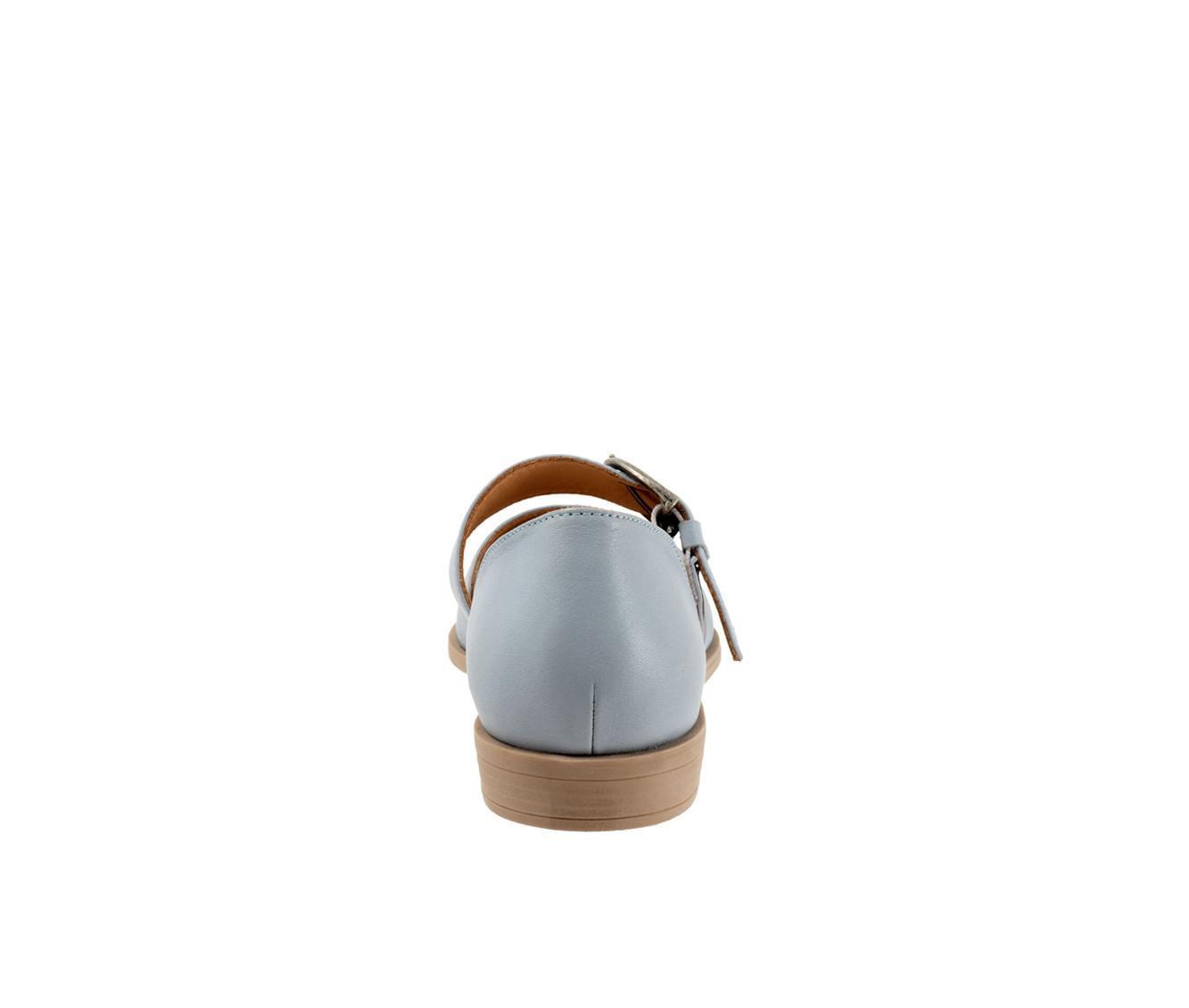 Women's Bueno Brittany Flats Product Image