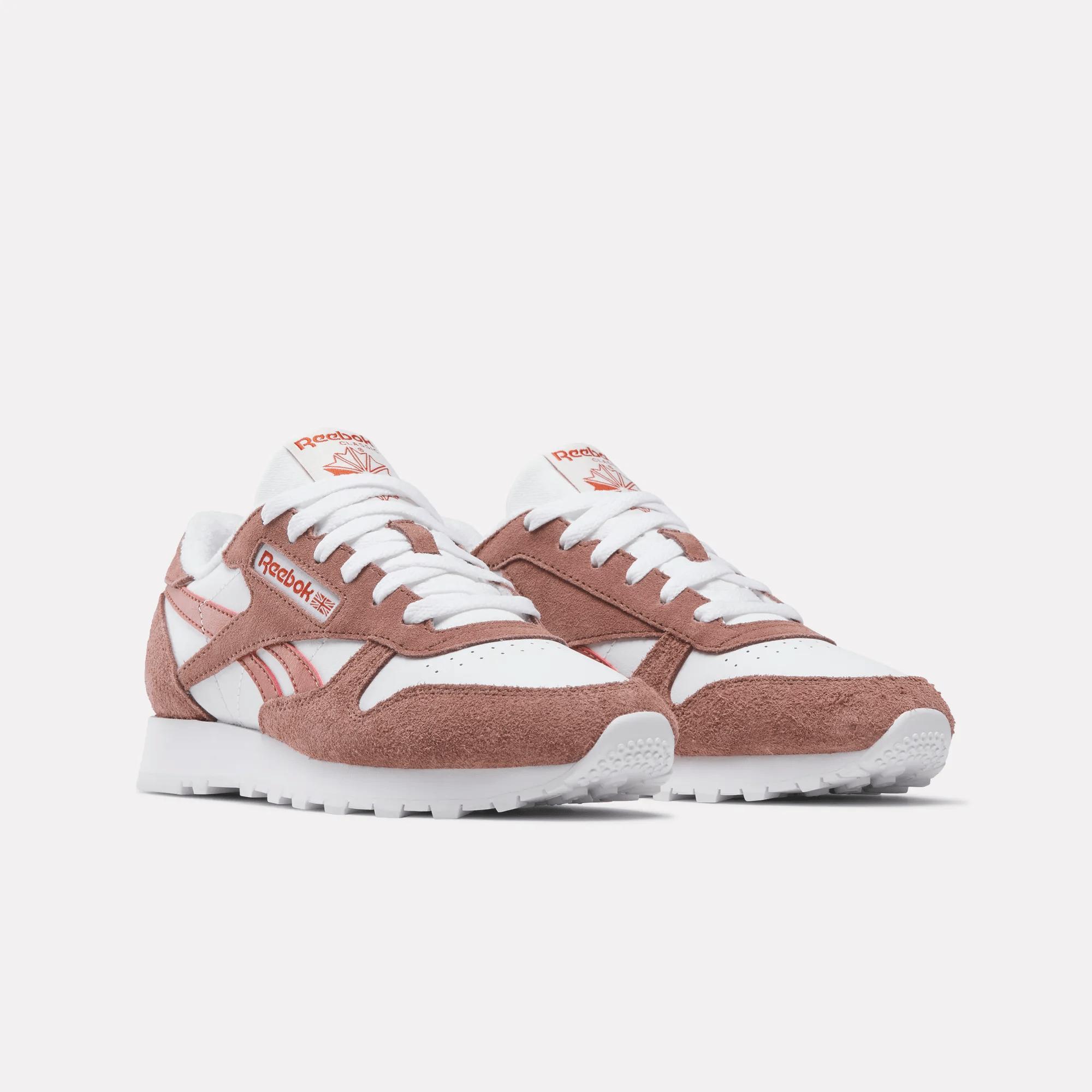 Women's Classic Leather Shoes Product Image