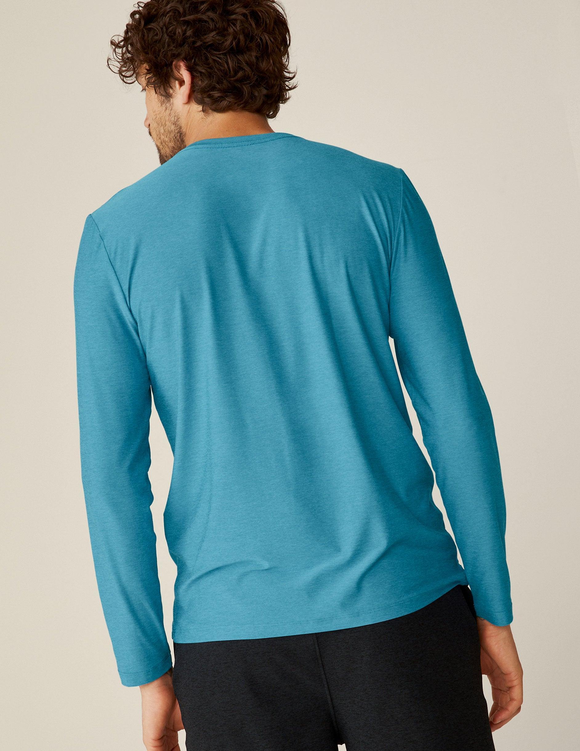 Always Beyond Men's Long Sleeve Crew 2.0 Male Product Image