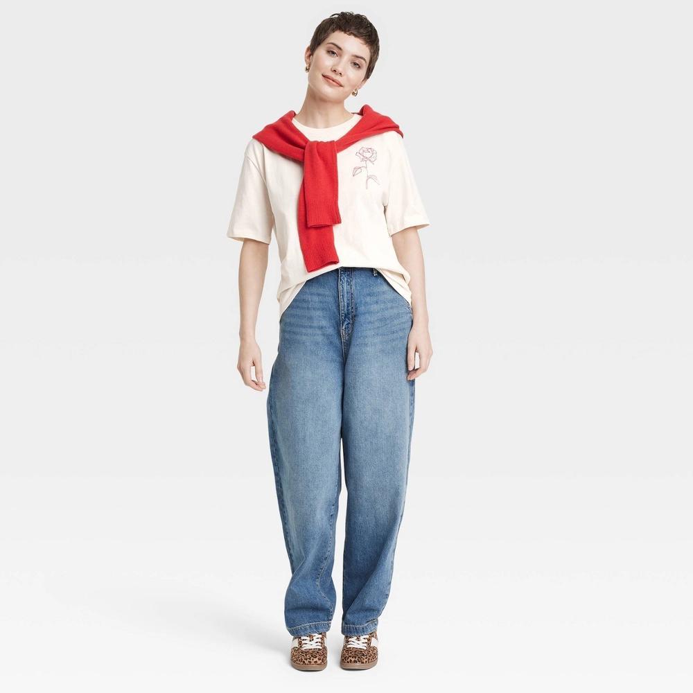 Womens Oversized Short Sleeve Graphic T-Shirt - Universal Thread Cream XS Product Image