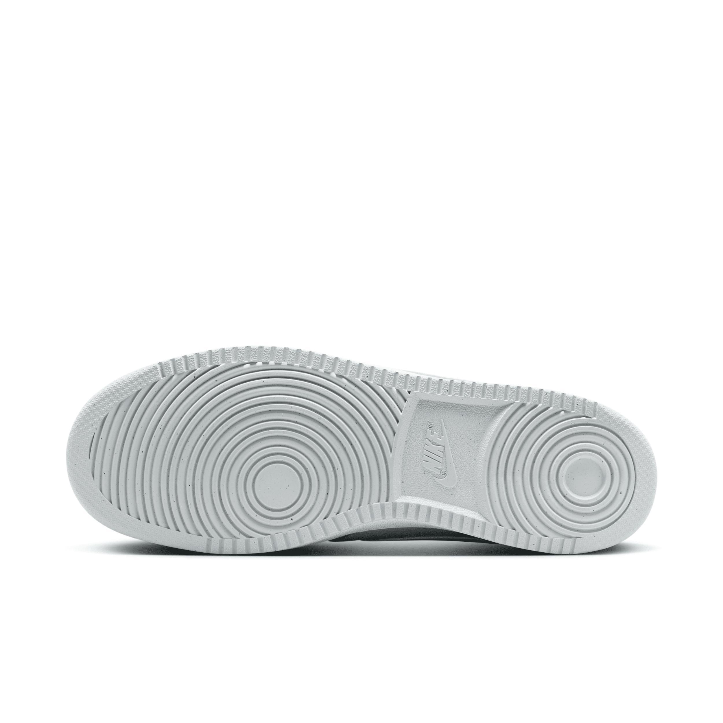 Nike Men's Court Vision Low Shoes Product Image