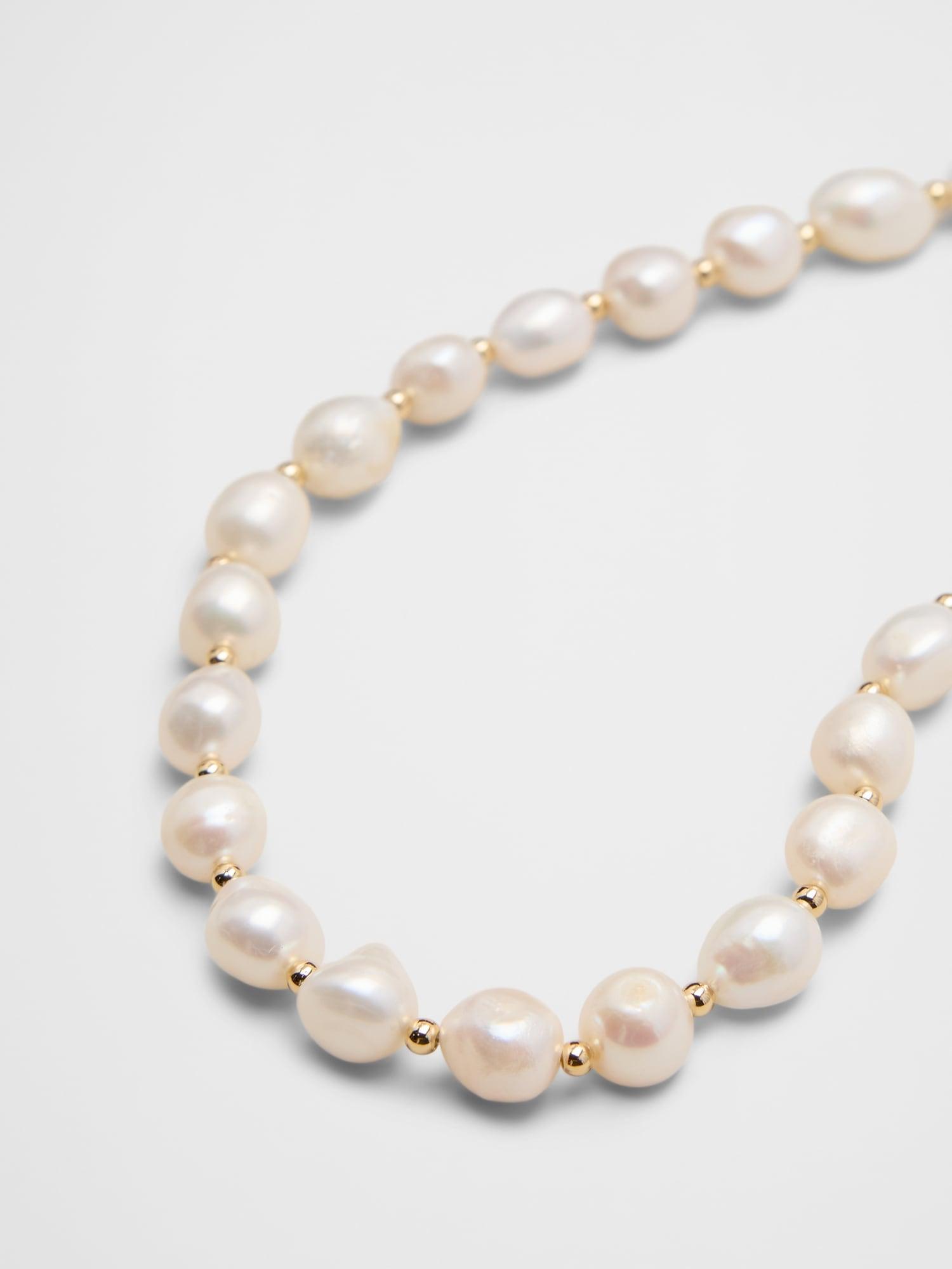 Pearl Necklace Product Image